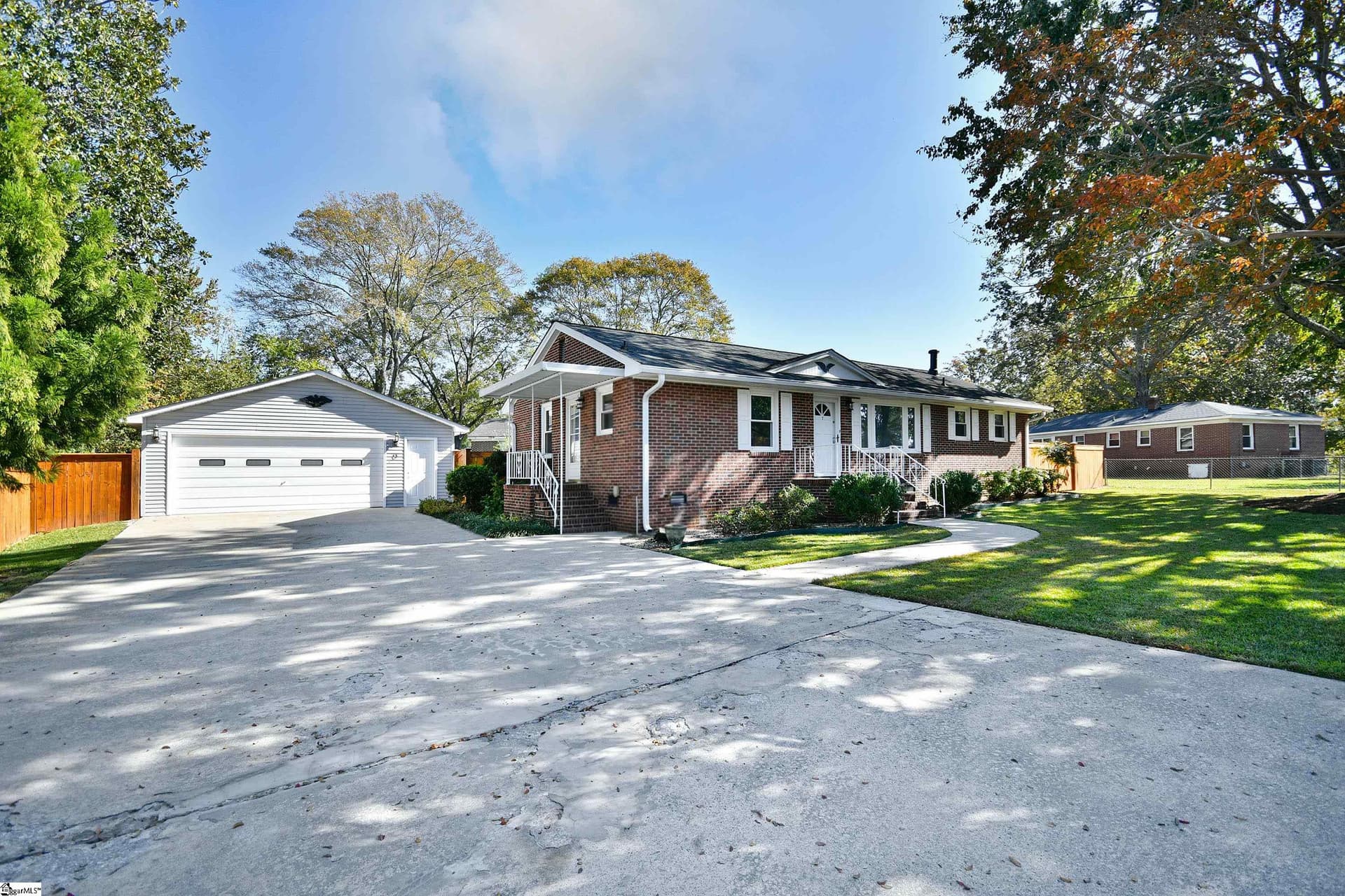 Property image 2 at 7 Carter Drive, Greenville, SC 20607