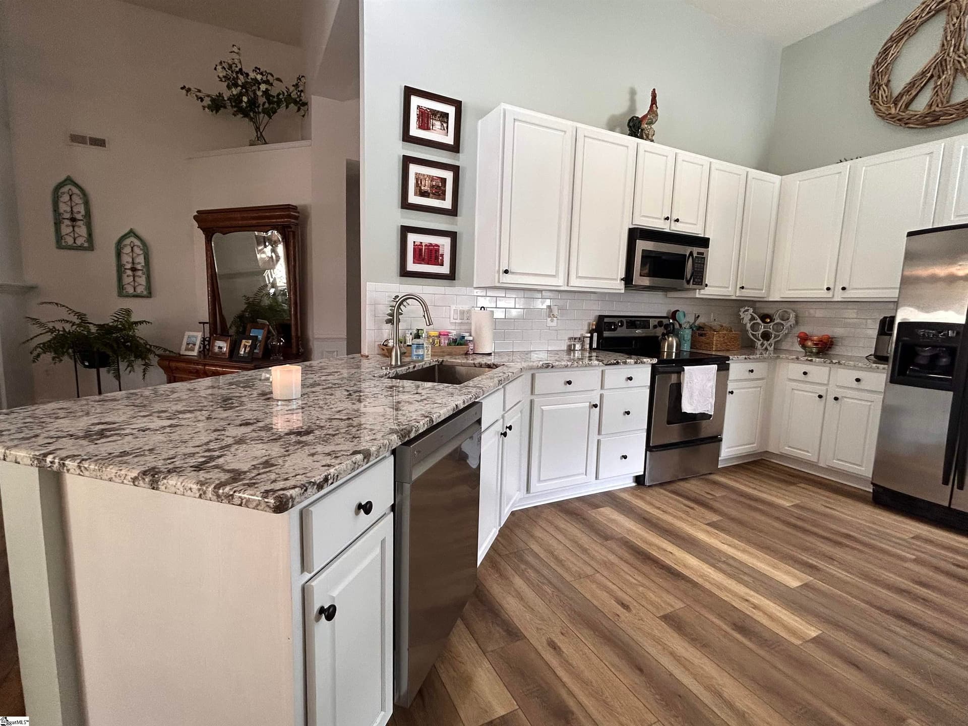 Property image 5 at 345 Surrywood Drive, Greenville, SC 29607