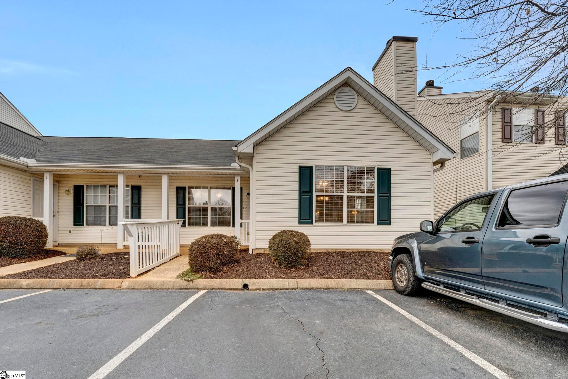Property image 2 at 3 Hayfield Lane, Greer, SC 29650-4626