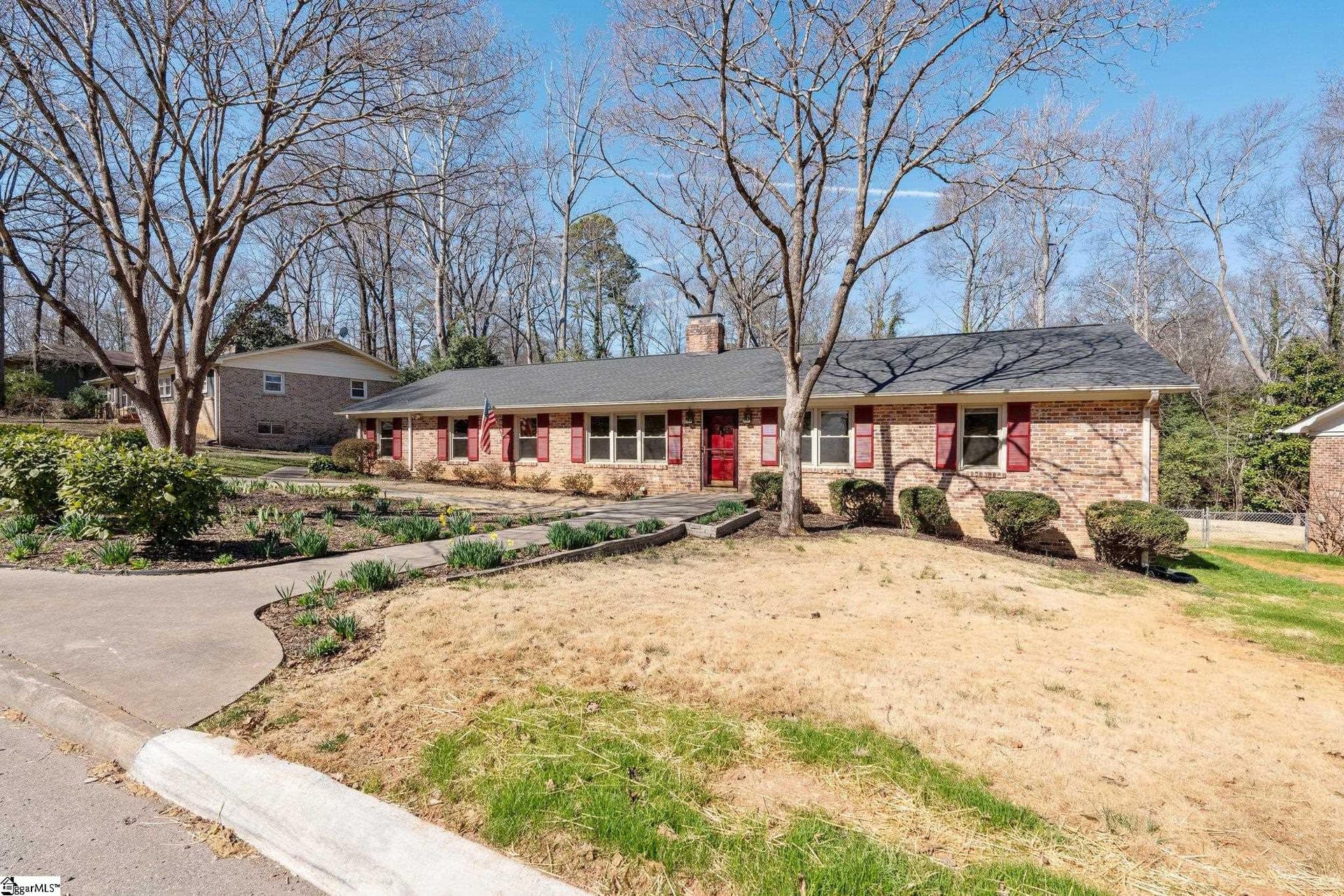 Property image 3 at 113 Great Glen Road, Greenville, SC 29615