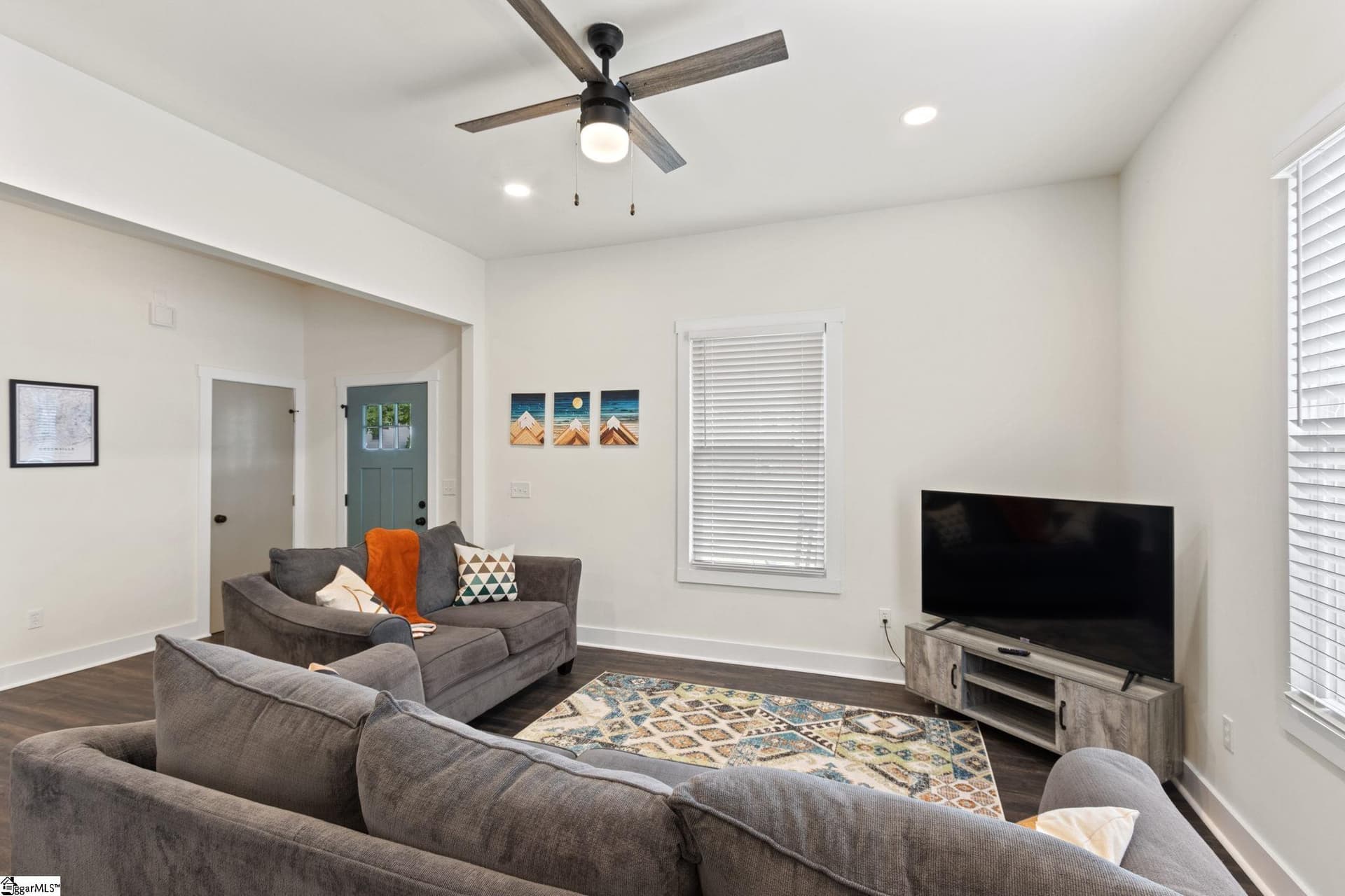 Property image 5 at 17 4th Avenue, Greenville, SC 29611