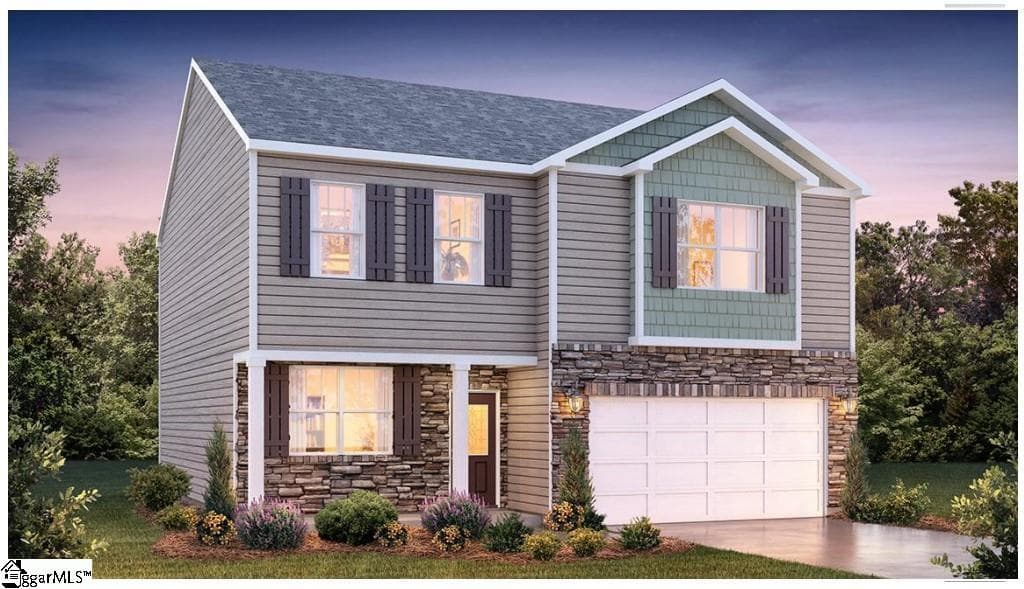 Property image 1 at 969 Pineland Drive, Woodruff, SC 29388