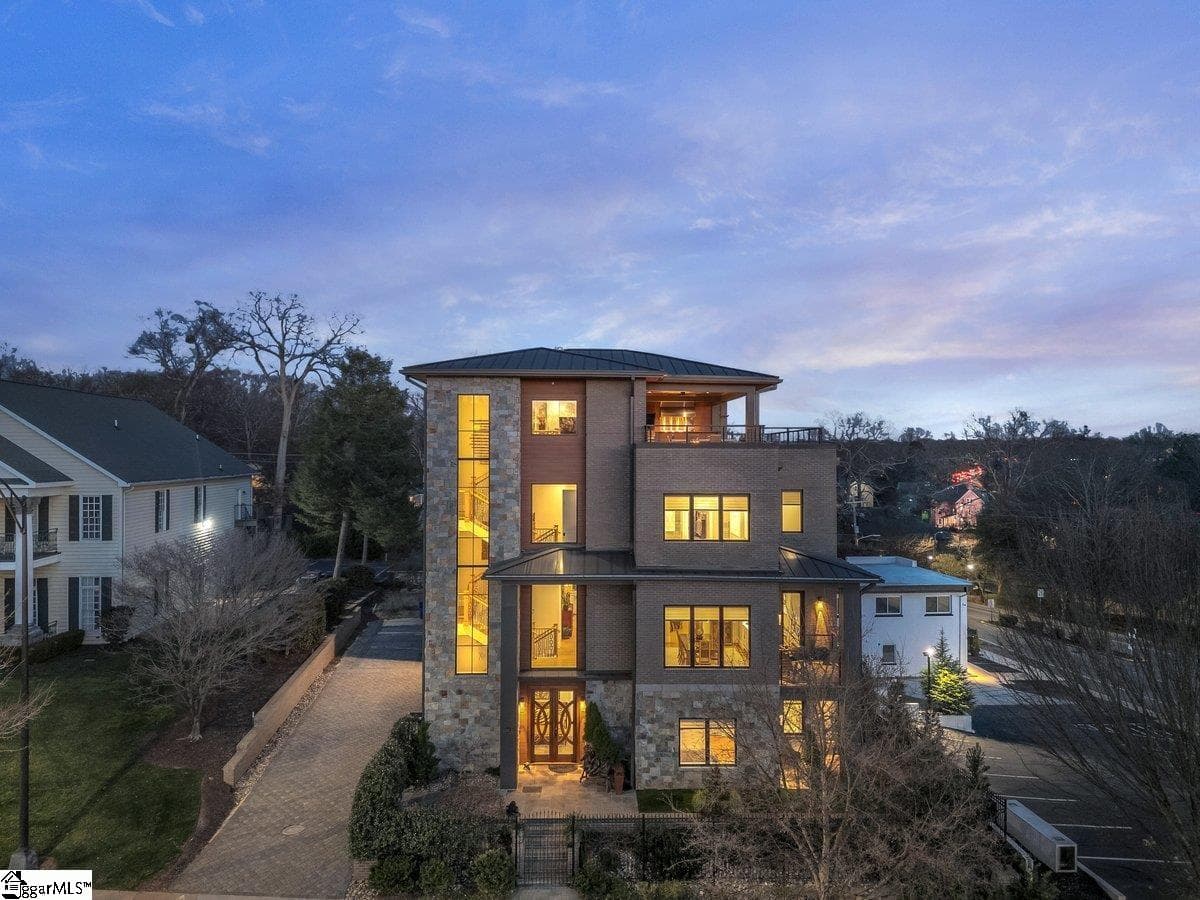 Property image 2 at 604 N Main Street, Greenville, SC 29601