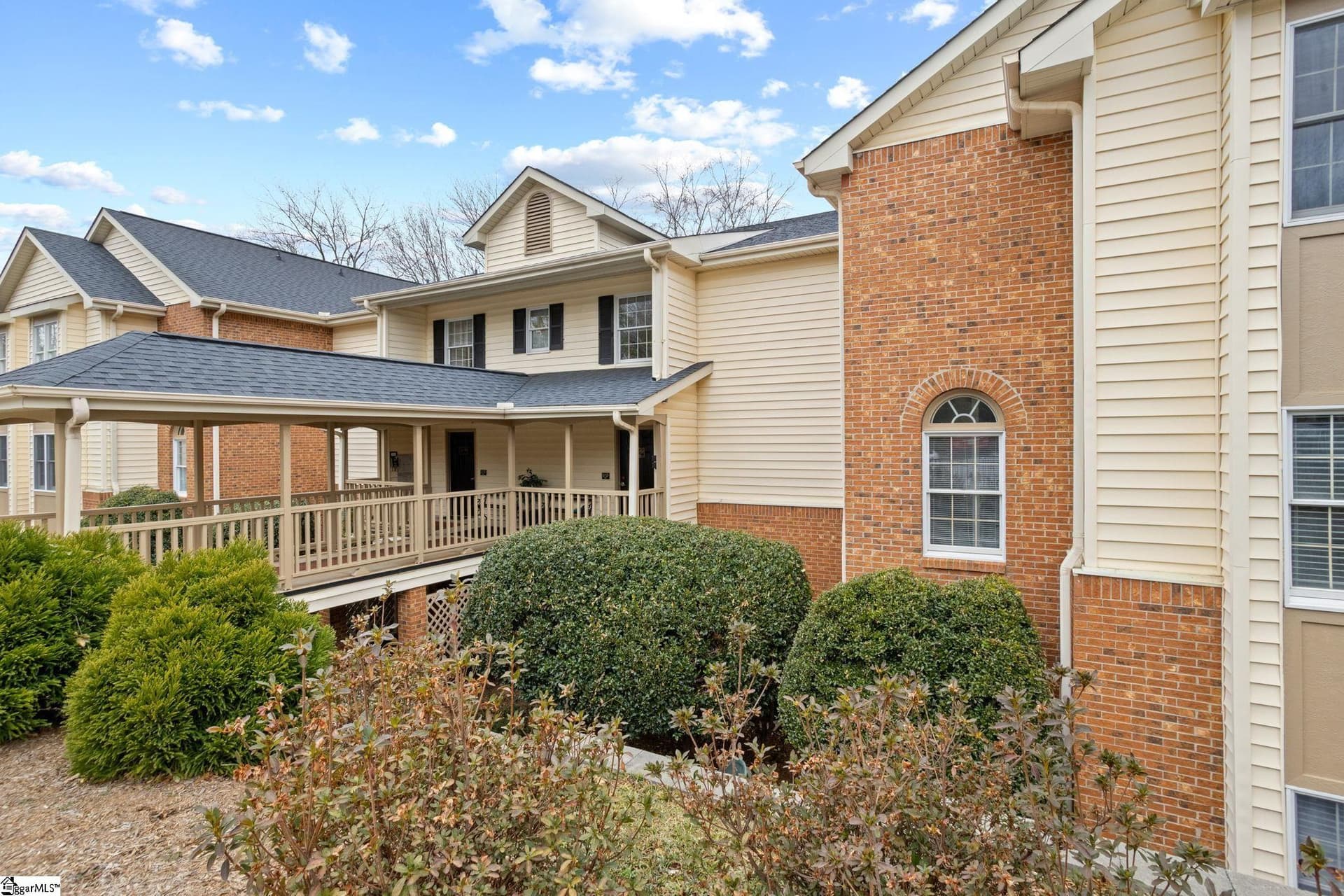 108 Swansgate Place