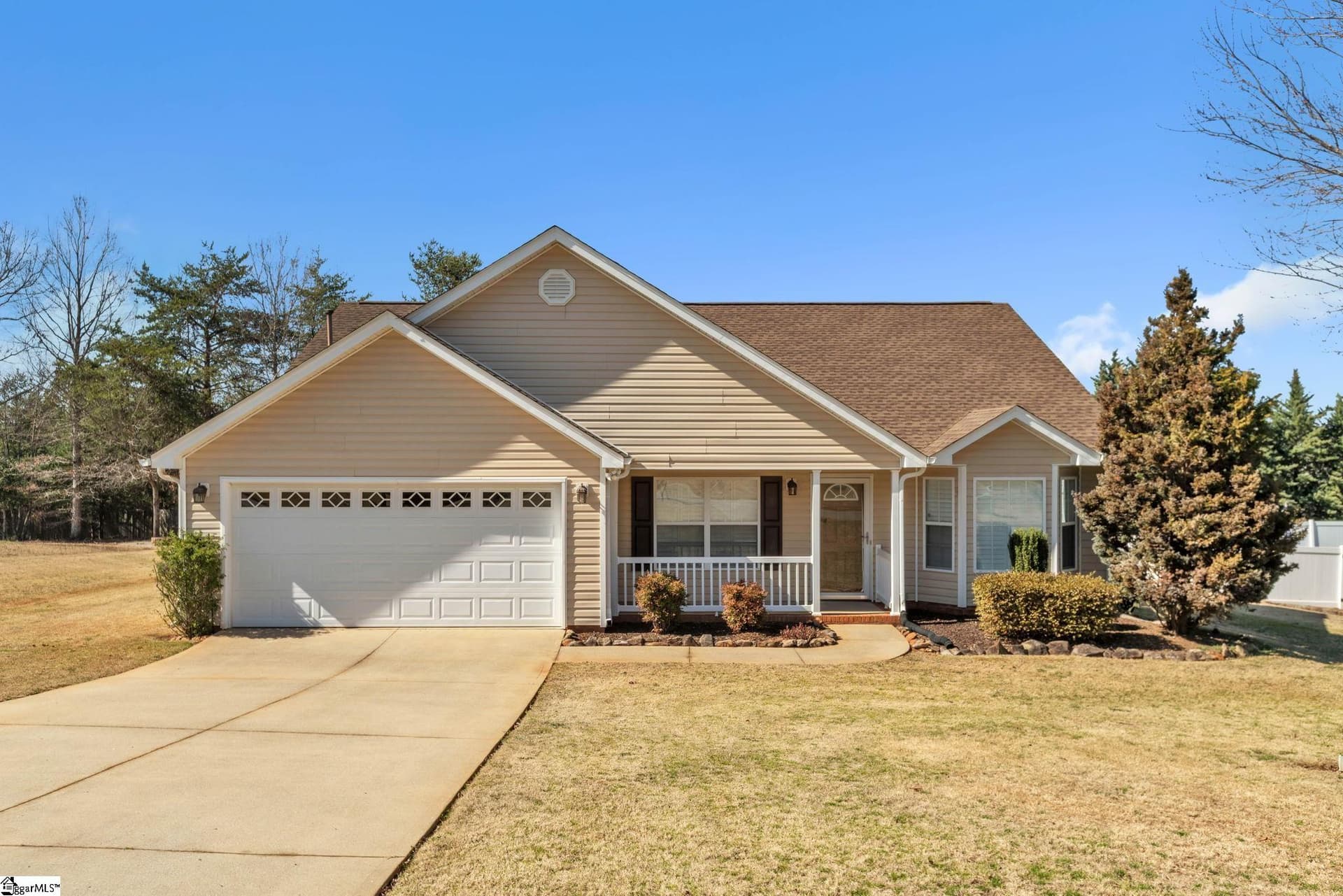 Glastonbury Village, Travelers Rest Community