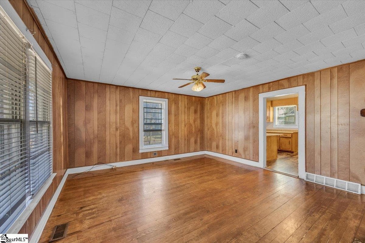 Property image 5 at 41 2nd Street, Greenville, SC 29611