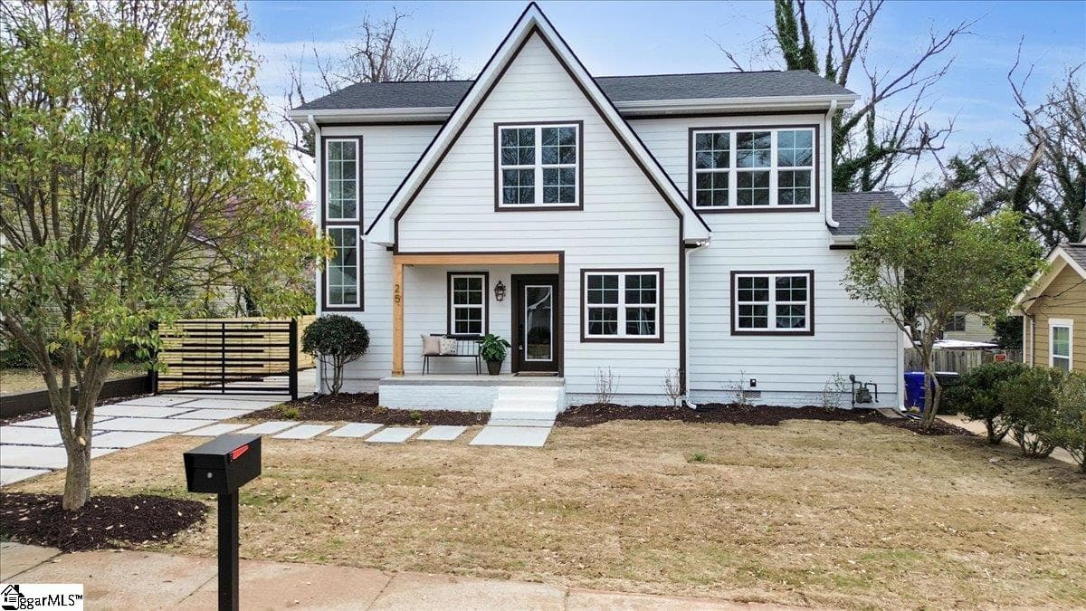 Augusta Ranches, Greenville Community