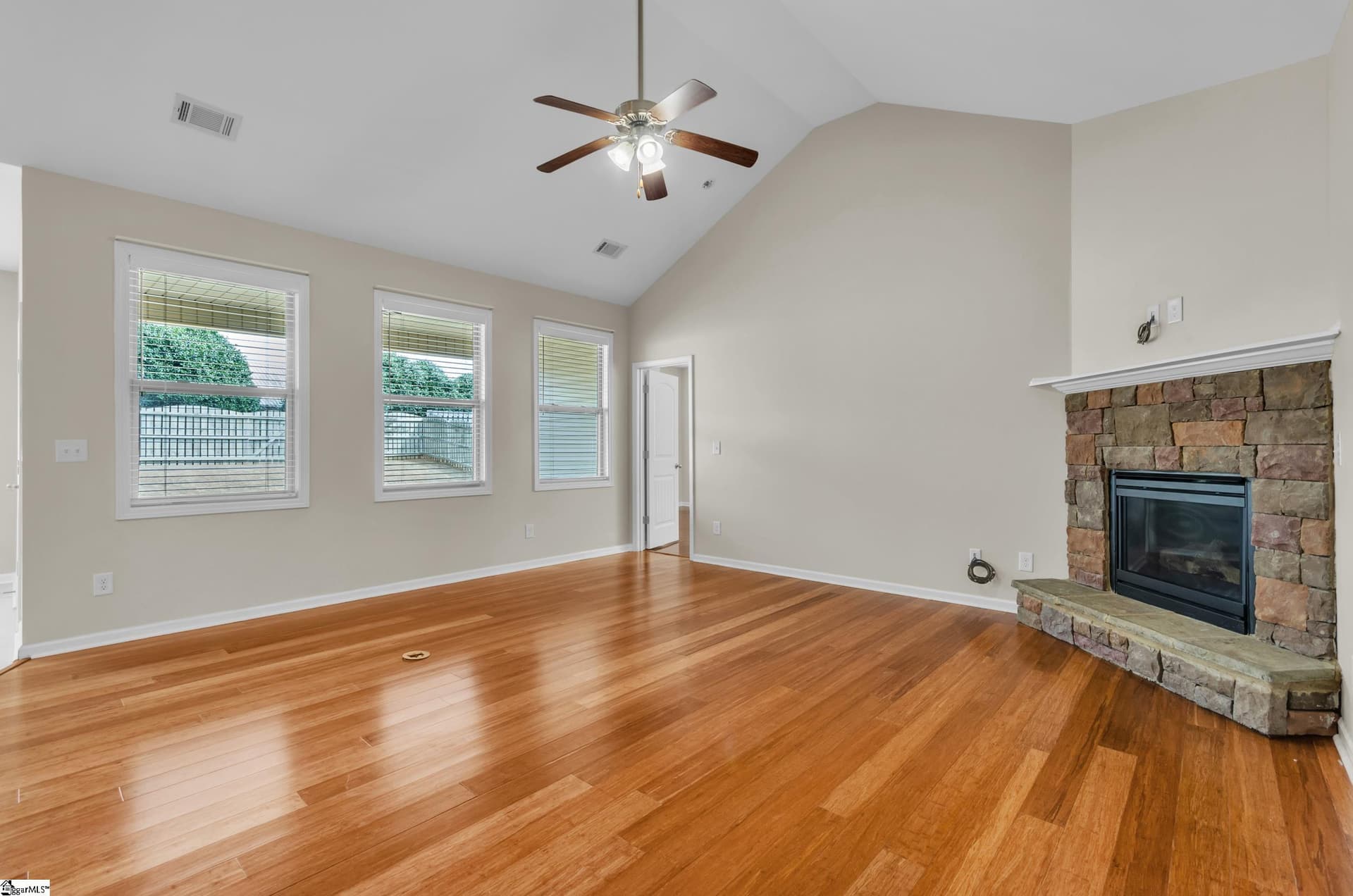 Property image 5 at 101 Hunslet Way, Simpsonville, SC 29680