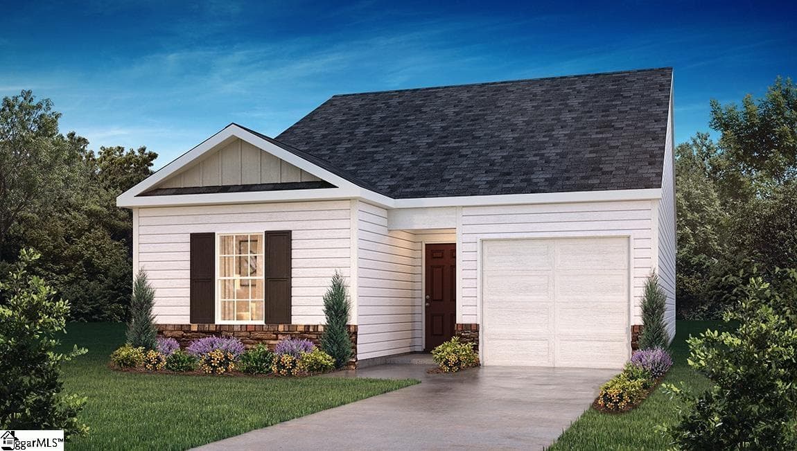 Property image 1 at 617 Evaleigh Street, Woodruff, SC 29388