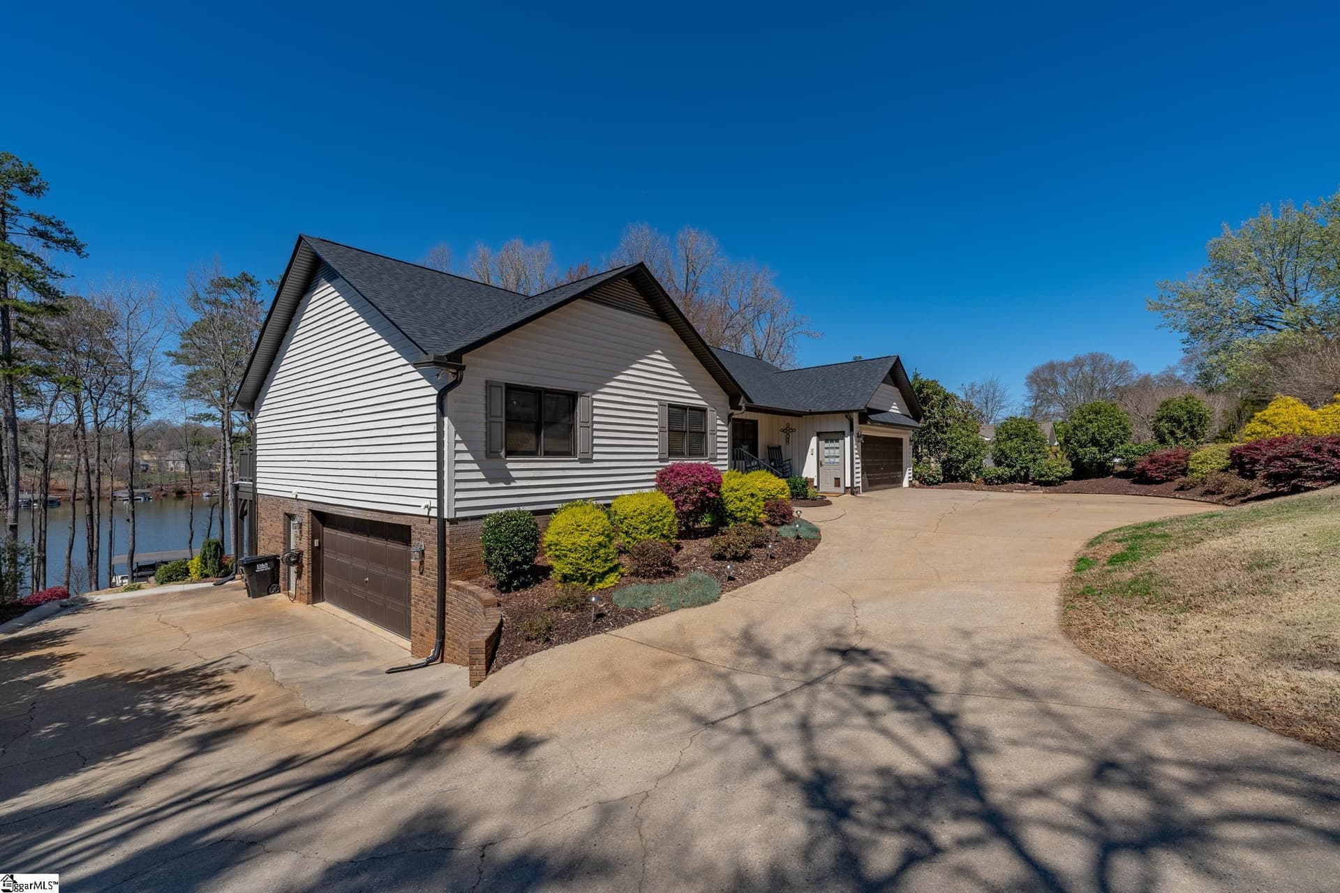 Property image 4 at 334 Green Hill Drive, Anderson, SC 29621-2433