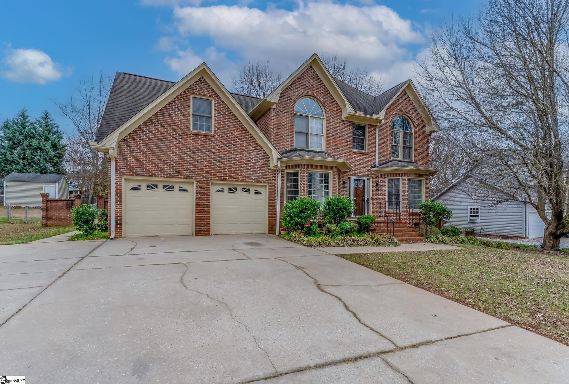 Devenger Pointe, Greer Community