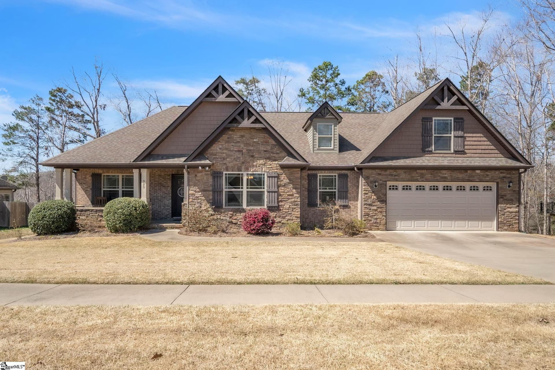 520 Scenic Oak Drive