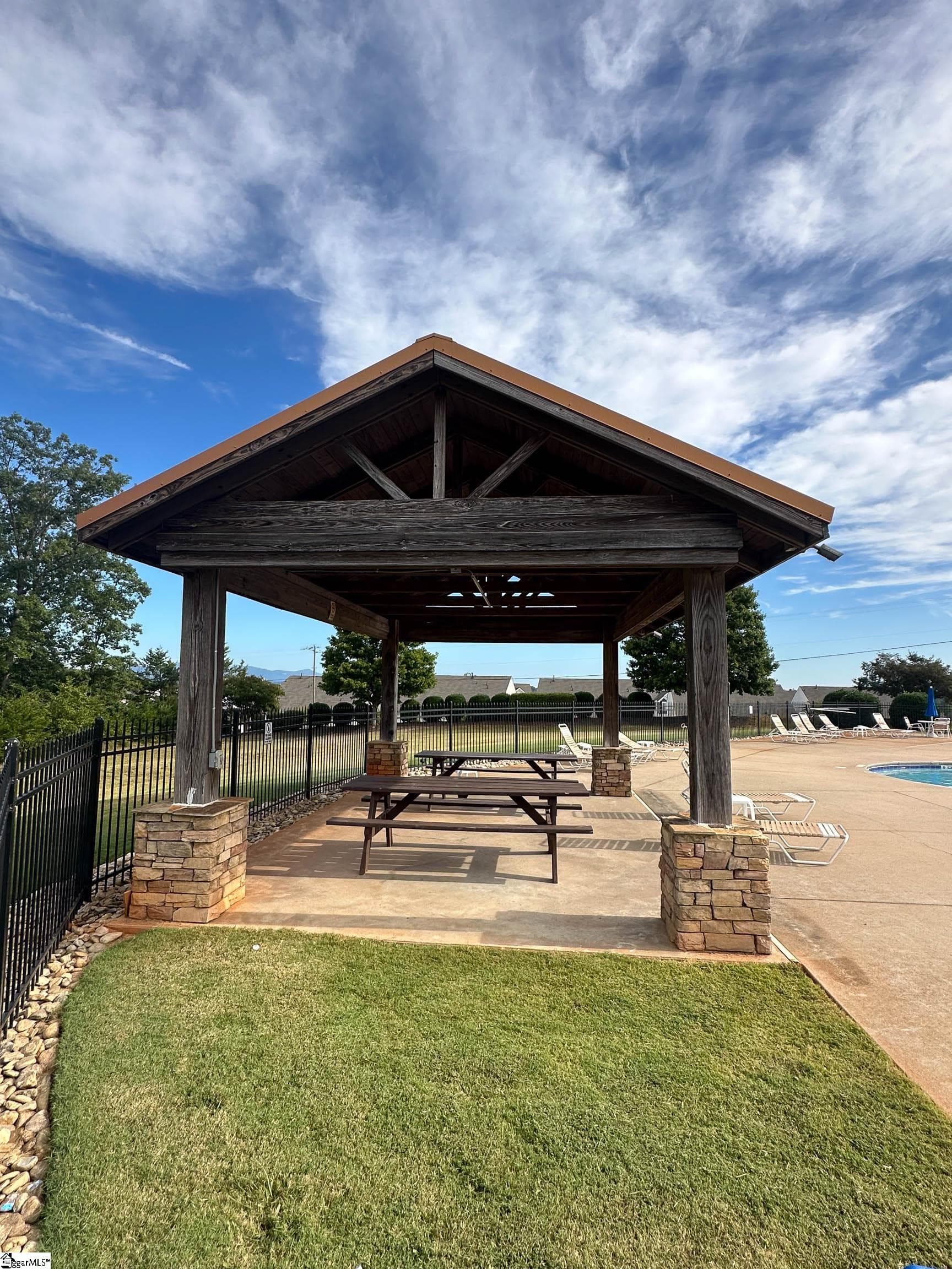 Property image 5 at 25 Nina Meadows Drive, Taylors, SC 29687