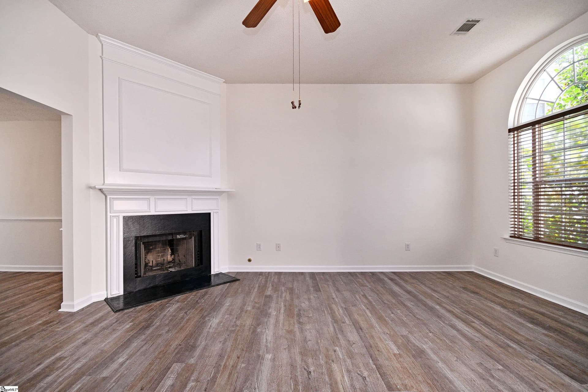 Property image 4 at 202 Clay Thorn Court, Greer, SC 29651