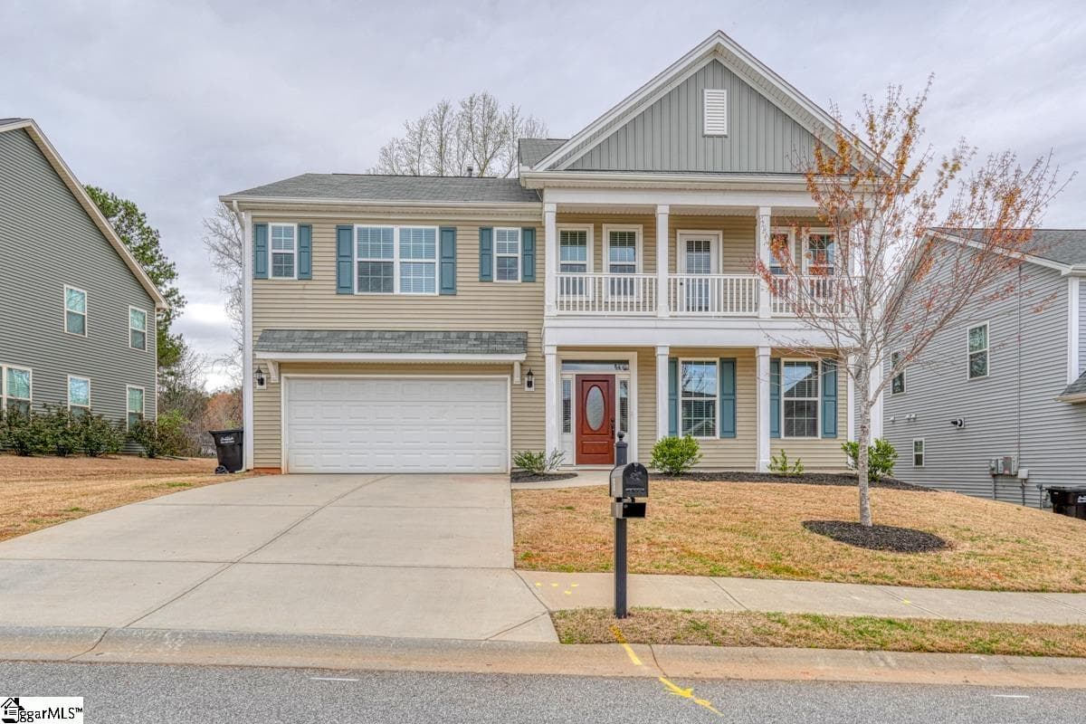 Bryson Meadows, Simpsonville Community