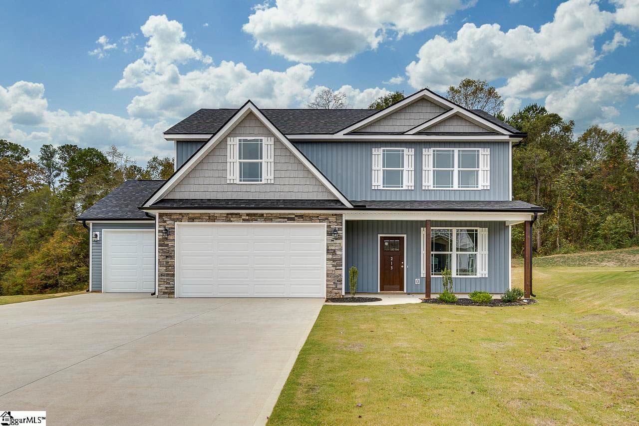 213 Legacy Lane