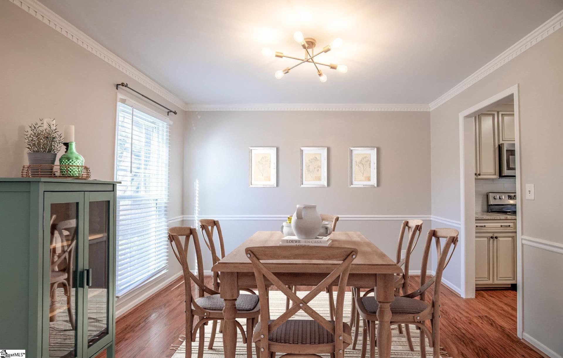 Property image 3 at 2 Foxwood Lane, Taylors, SC 29687