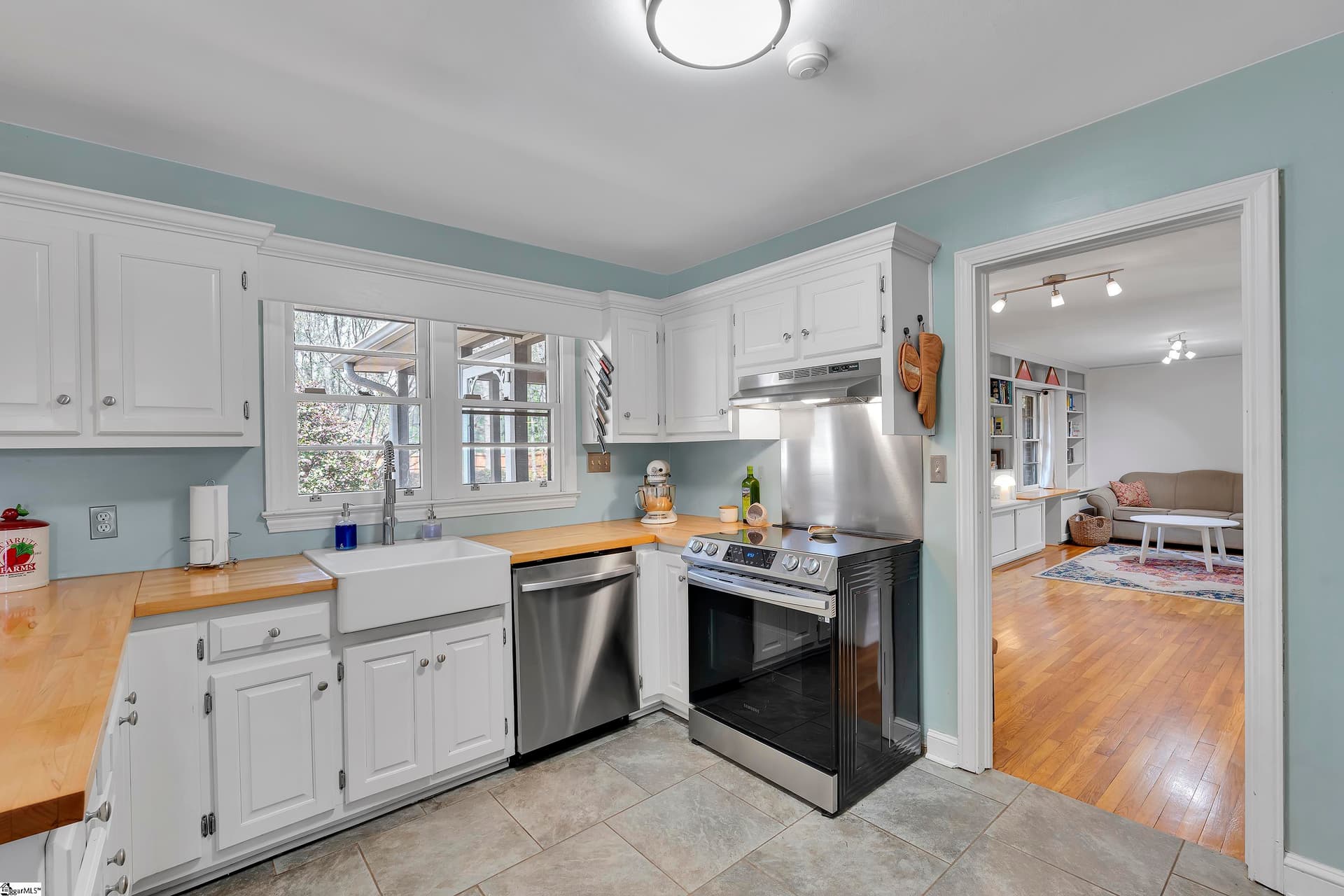 Property image 5 at 14 Yorkshire Drive, Greenville, SC 29615