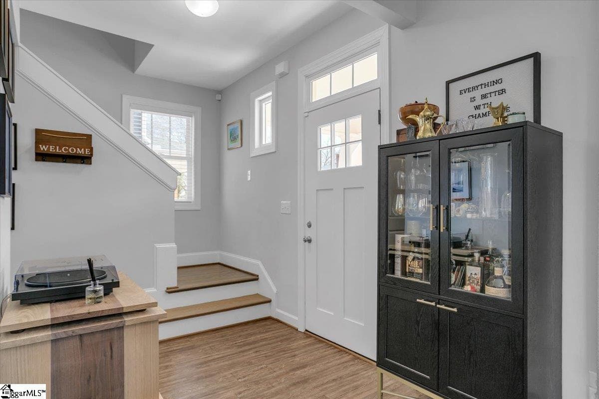 Property image 3 at 26 Arrington Avenue, Greenville, SC 29617