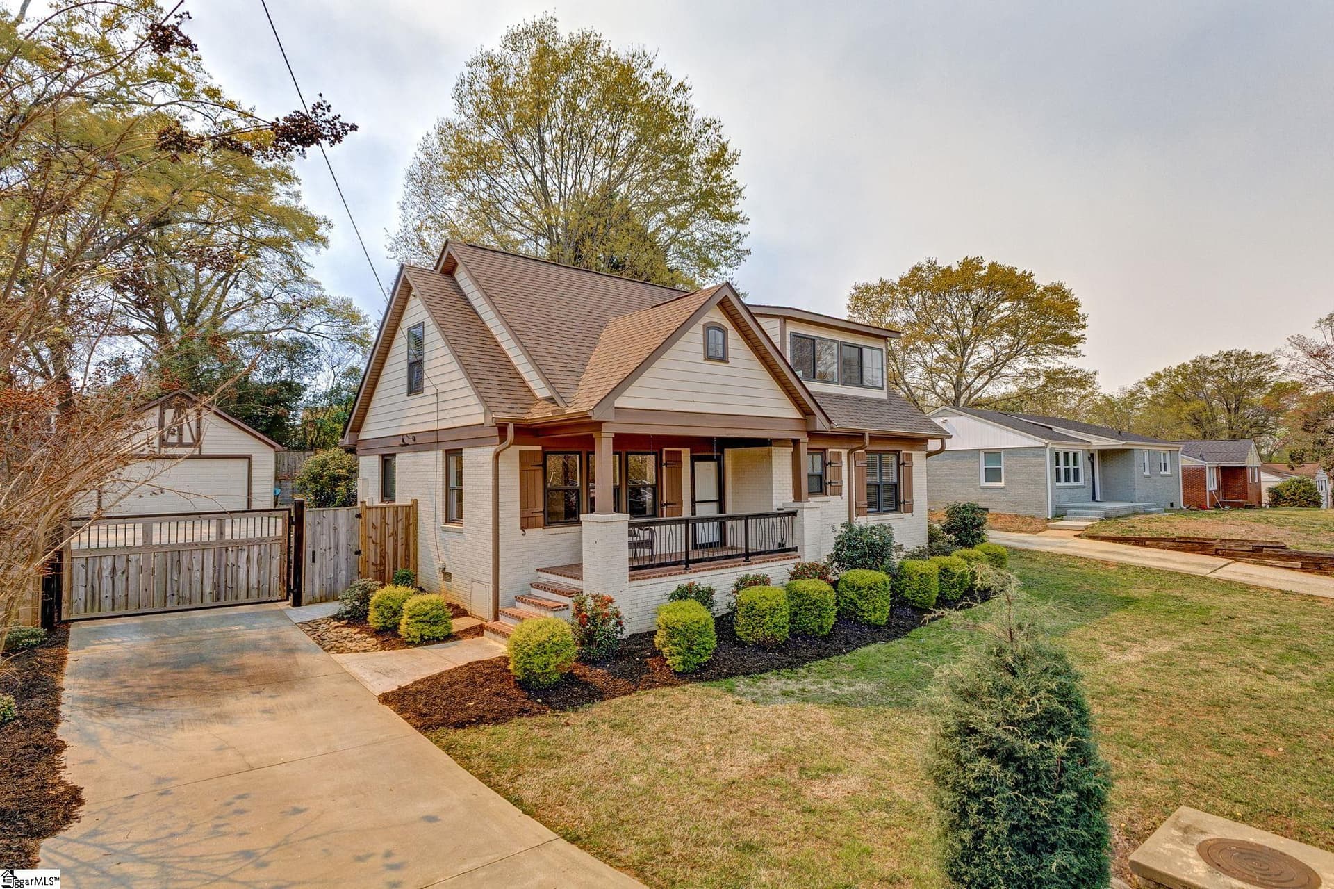 Property image 2 at 222 Keith Drive, Greenville, SC 29607