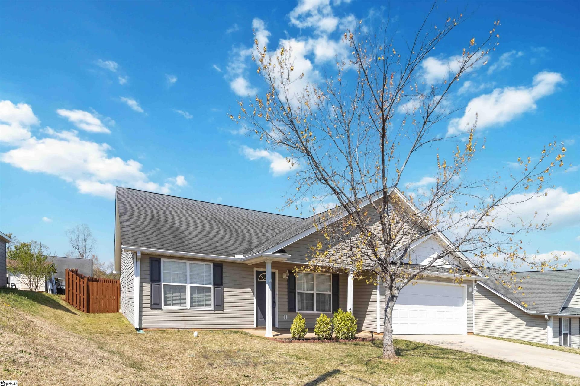 Property image 3 at 211 Galena Lane, Greer, SC 29651