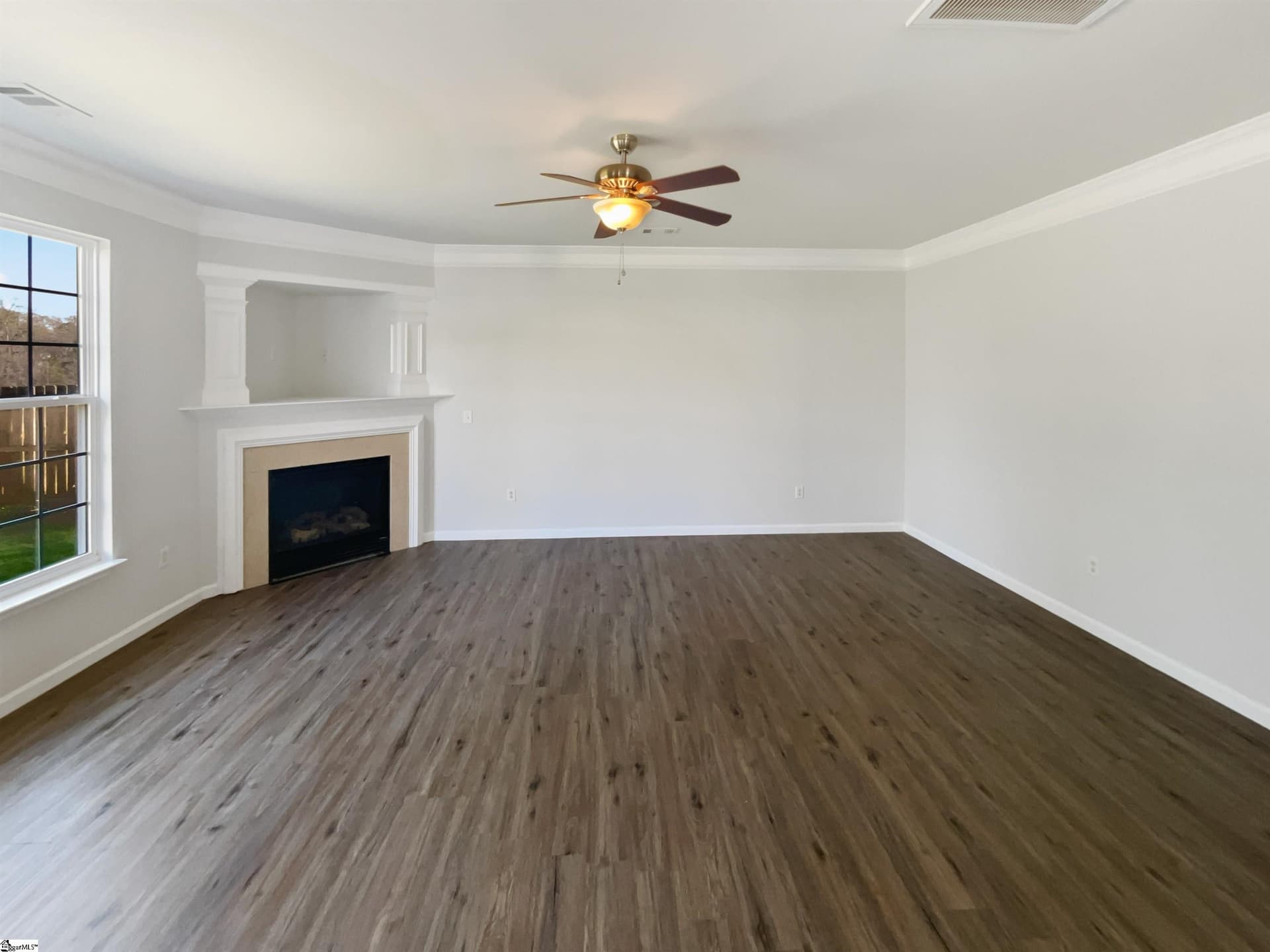 Property image 3 at 103 Nut Leaf Lane, Greenville, SC 29605
