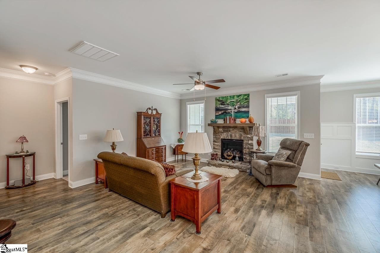 Property image 3 at 7 Ridgebury Place, Greenville, SC 29607