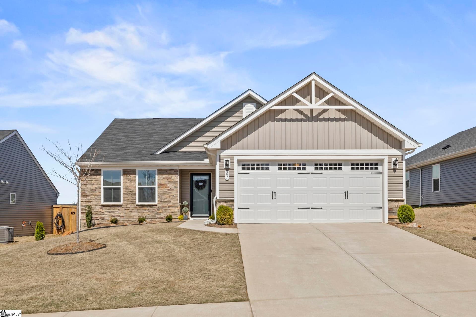 Woodland Pointe, Greenville Community