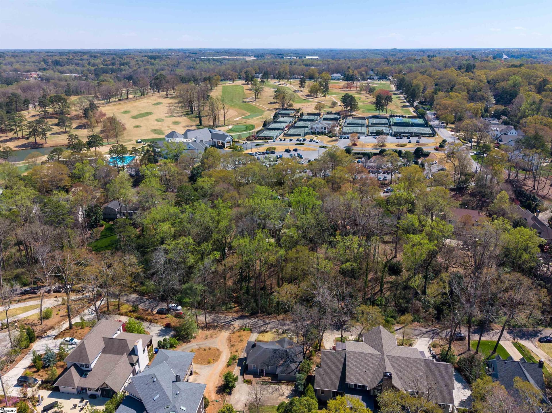 Property image 3 at 31 Rock Creek Drive, Greenville, SC 29605