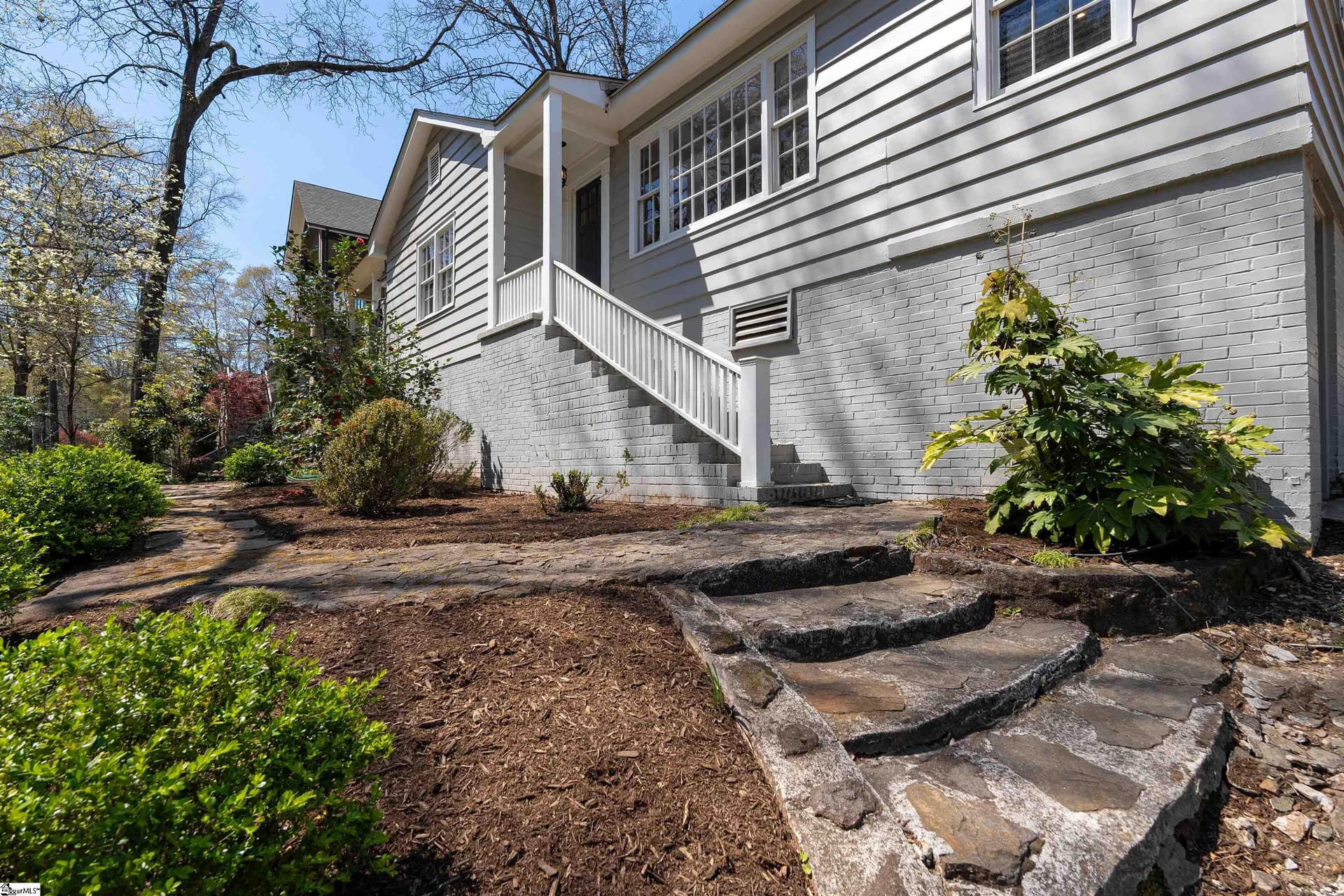 Property image 4 at 31 Rock Creek Drive, Greenville, SC 29605
