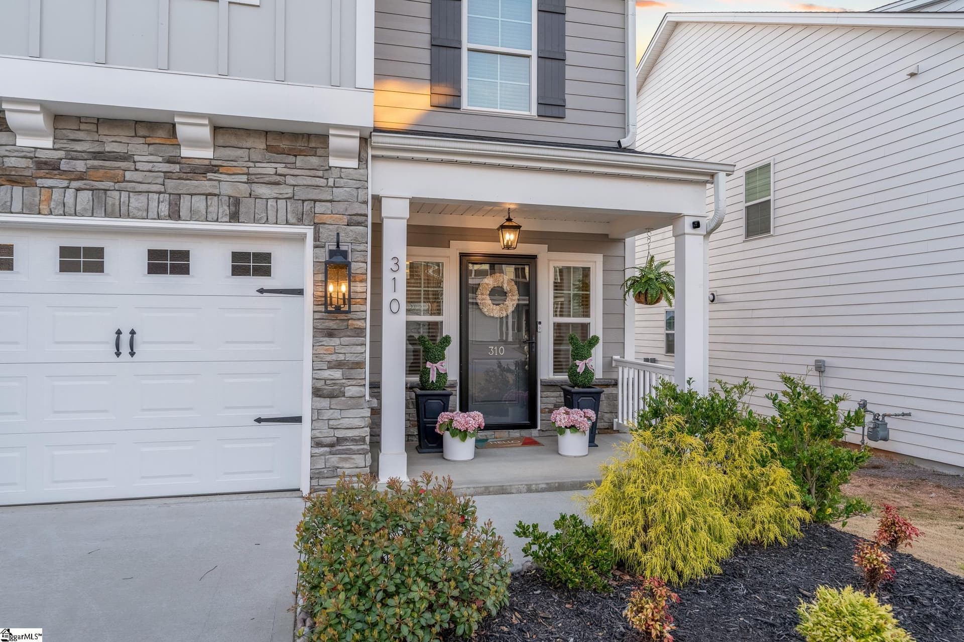 Property image 5 at 310 Yarrow Way, Greenville, SC 29607