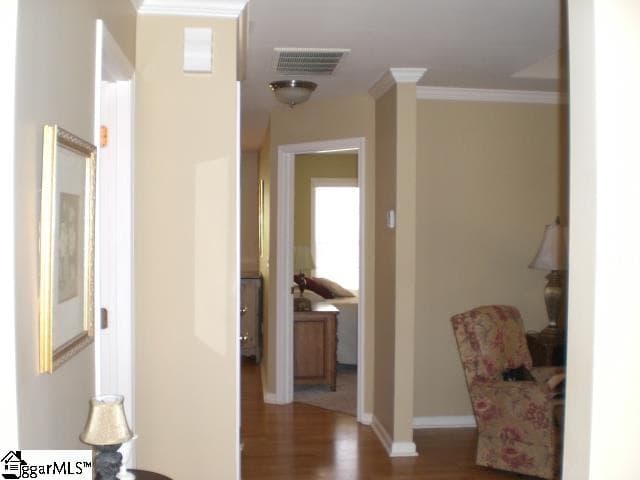 Property image 3 at 911 Crestwyck Lane, Greenville, SC 29615