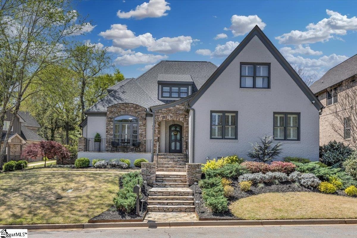 Property image 1 at 21 Paddington Avenue, Greenville, SC 29609
