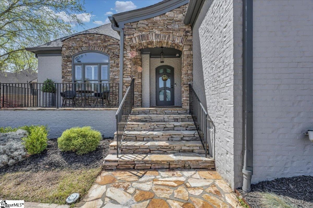 Property image 4 at 21 Paddington Avenue, Greenville, SC 29609