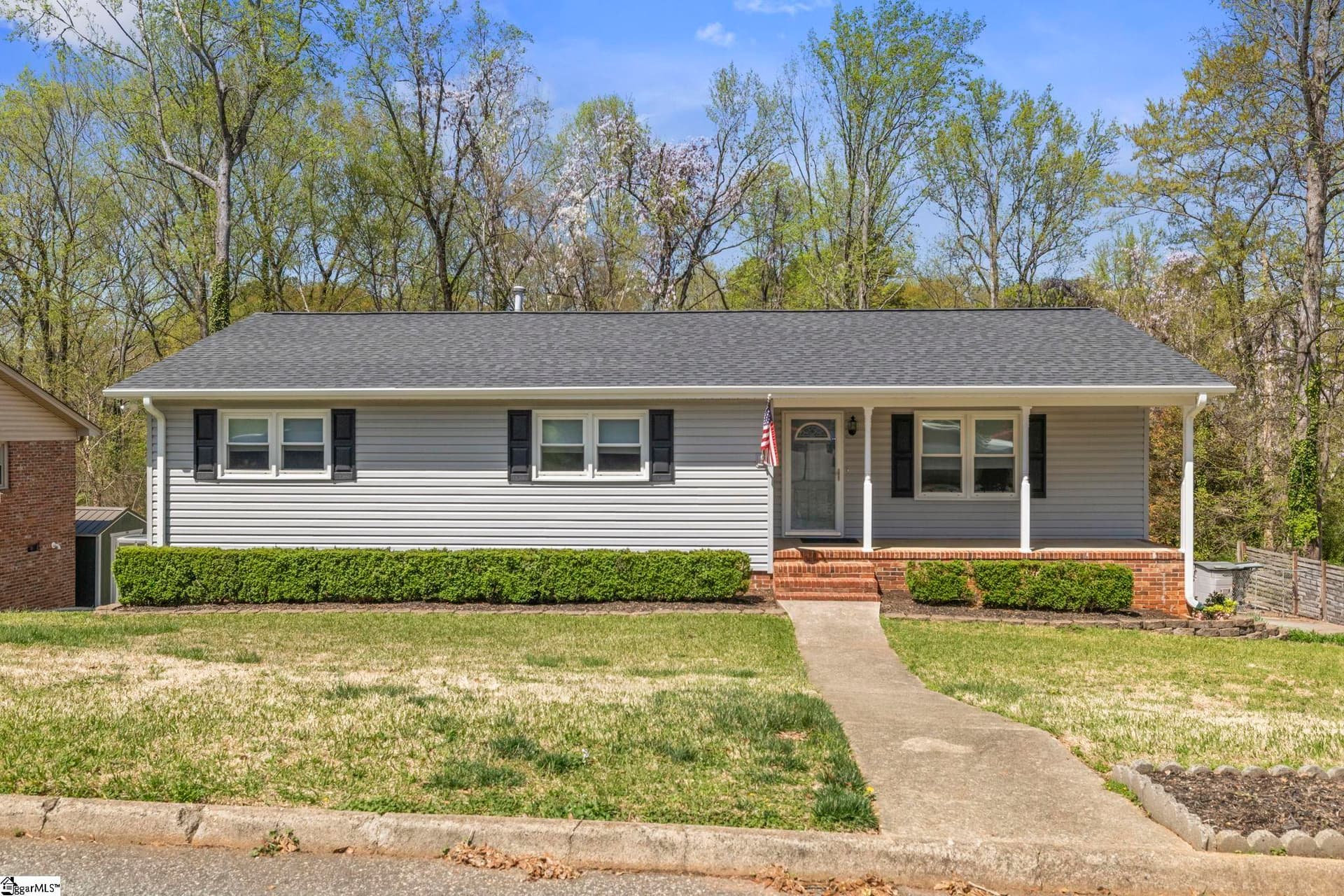 407 Great Glen Road