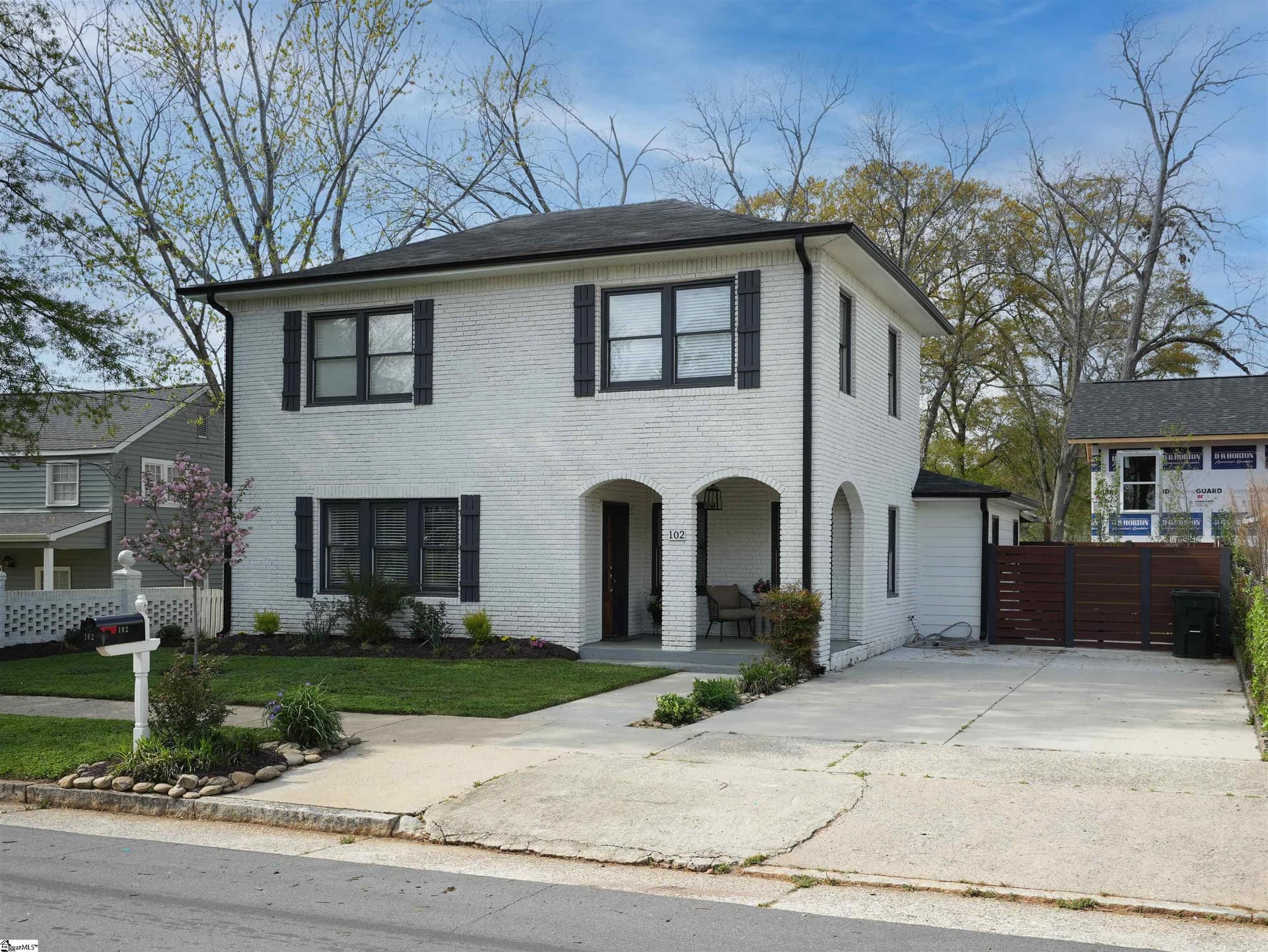 Property image 2 at 102 Otis Street, Greenville, SC 29605