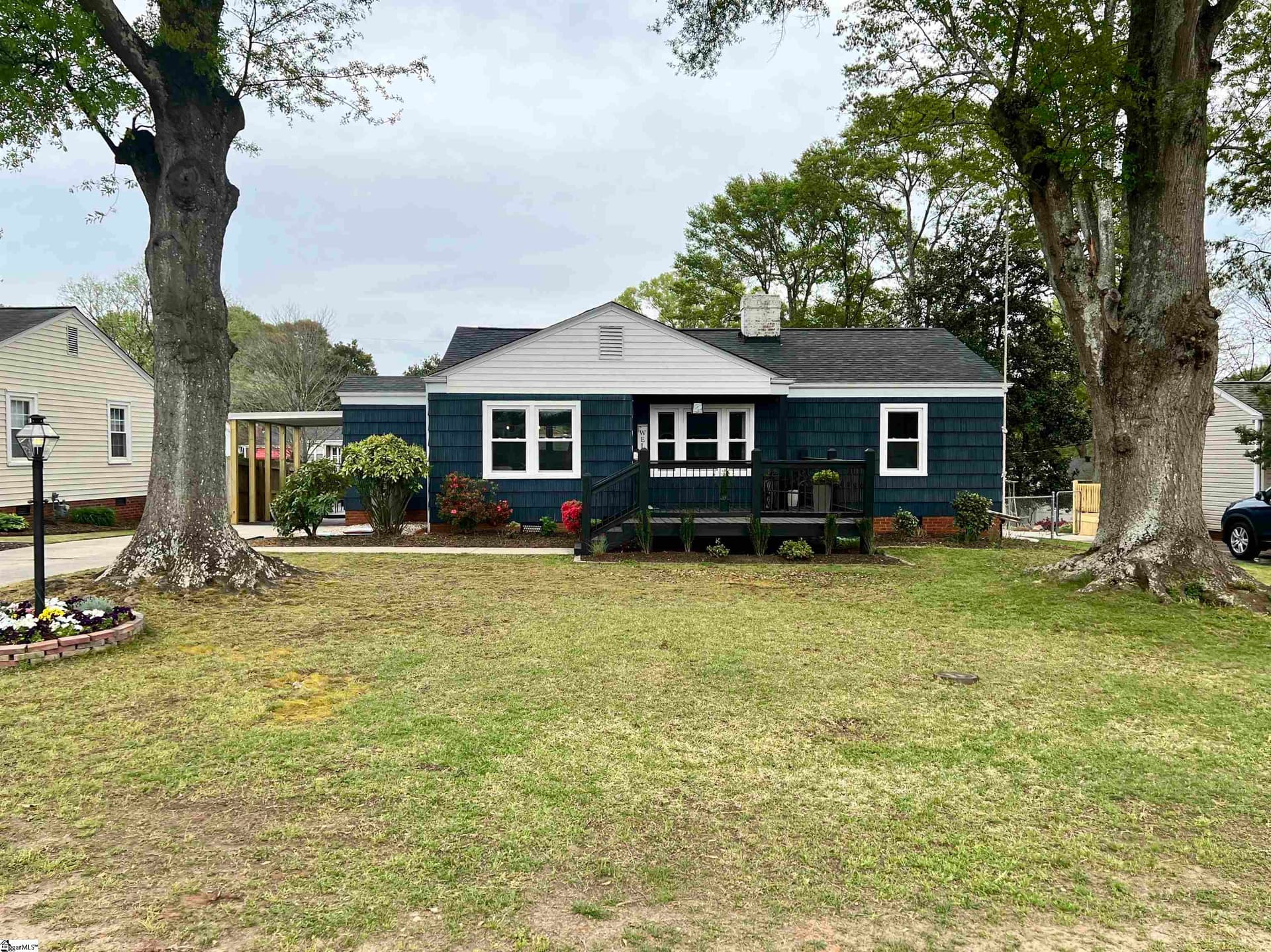 Property image 2 at 127 Chipley Lane, Greenville, SC 29605-4504
