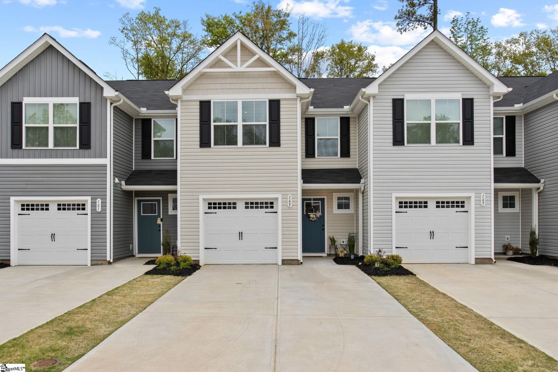 Arden Woods Townhomes, Greenville Community