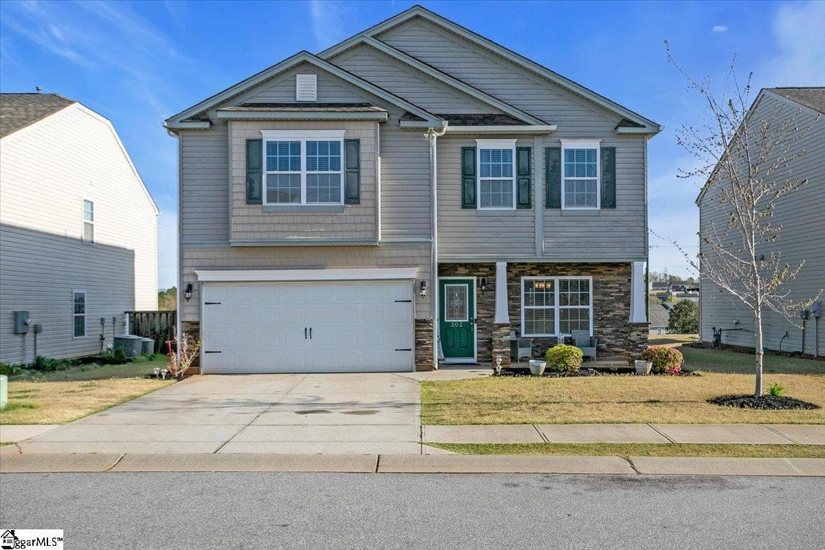 302 Cabot Hill Lane