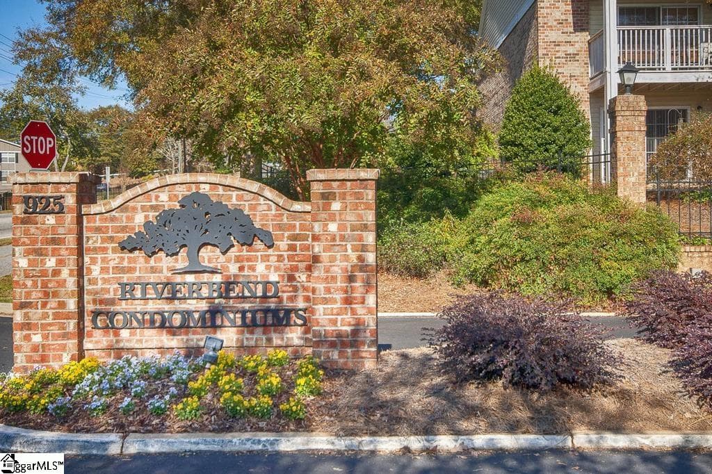 Property image 1 at 925 Cleveland Street, Greenville, SC 29601