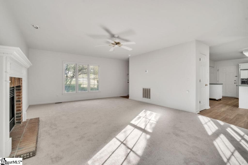 Property image 3 at 224 Ginger Lane, Taylors, SC 29687