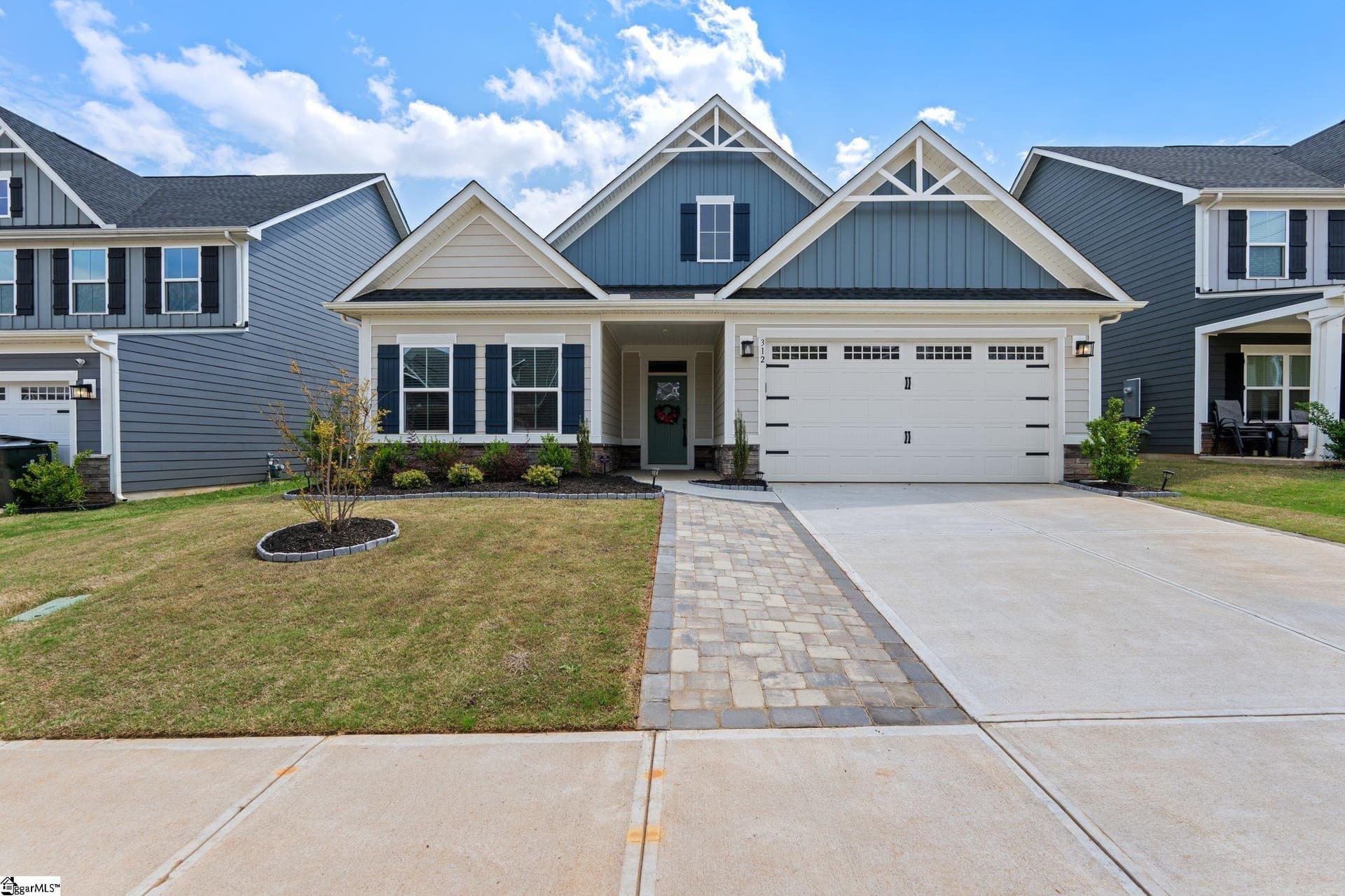 312 Hollythorpe Lane