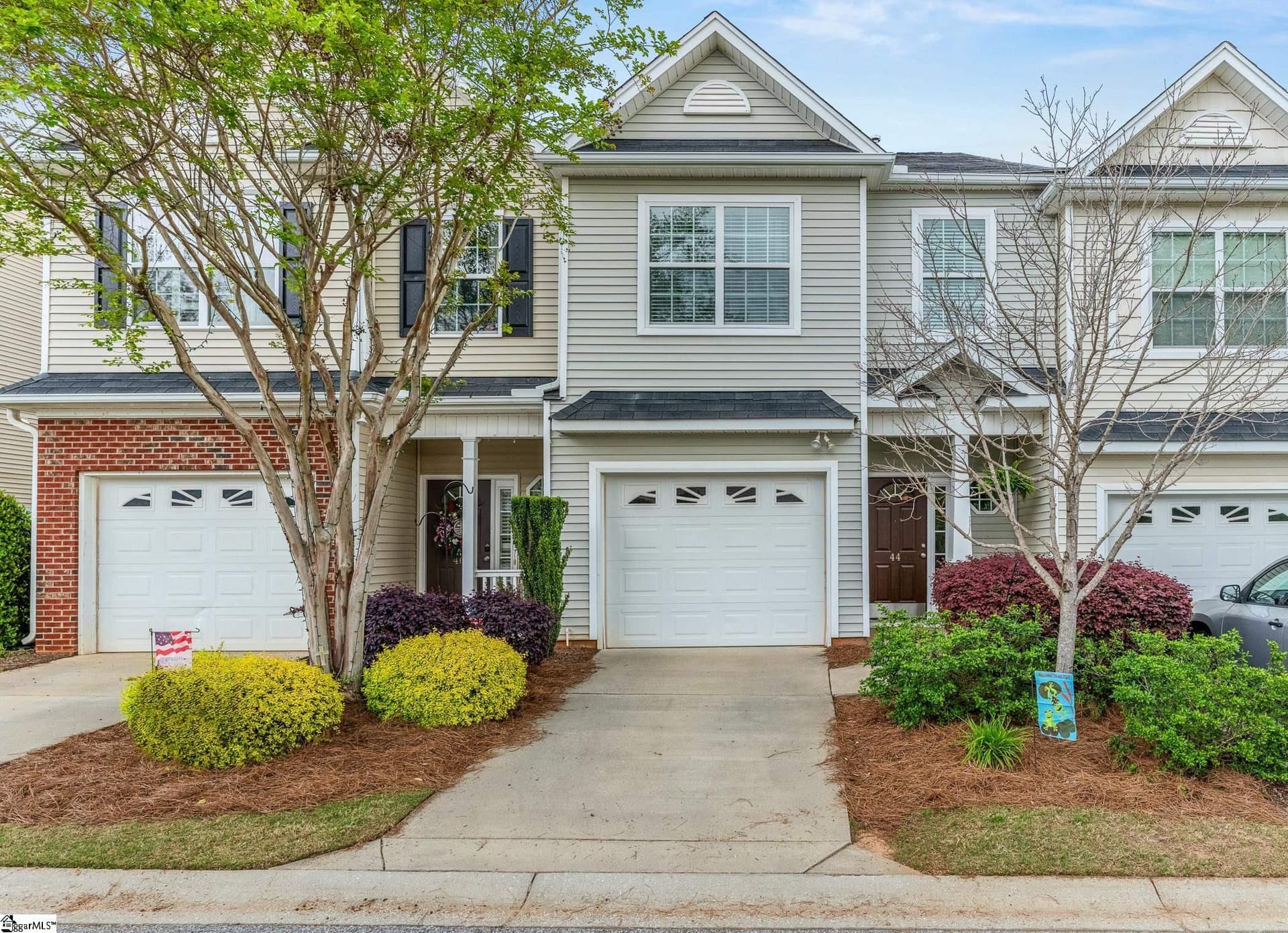 44 Bay Springs Drive