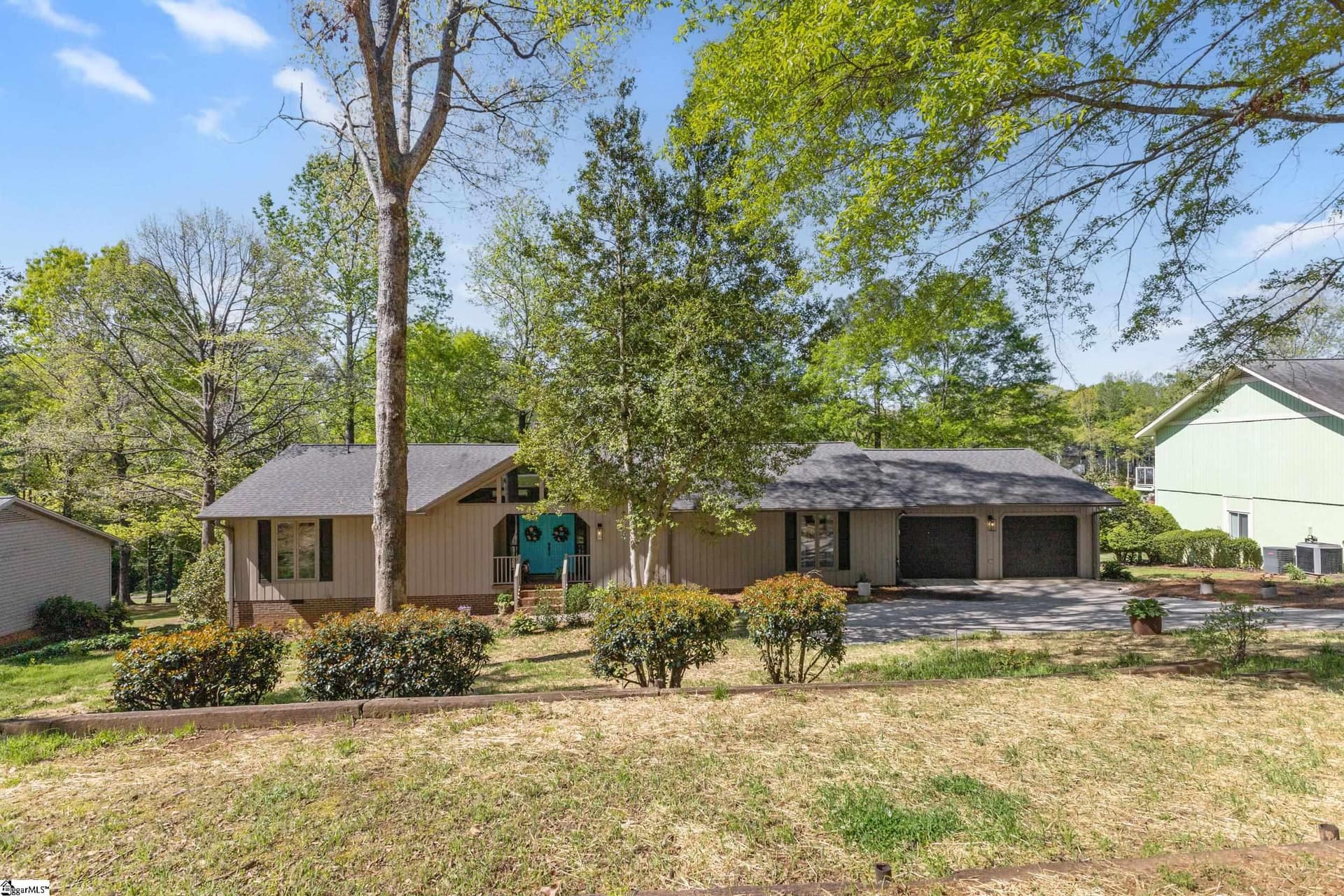 302 Sassafras Drive