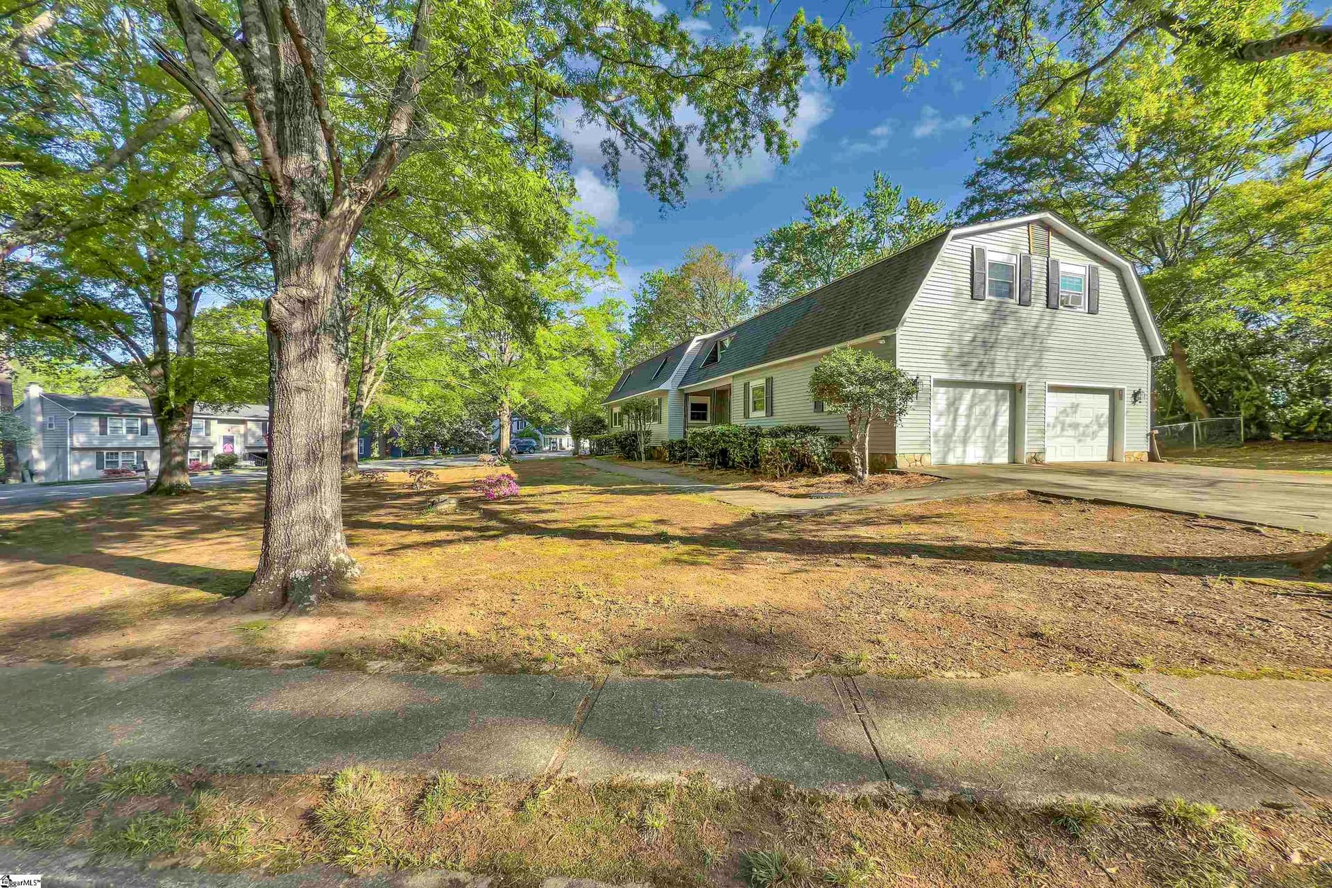 Property image 2 at 24 Dahlglen Avenue, Greenville, SC 29607
