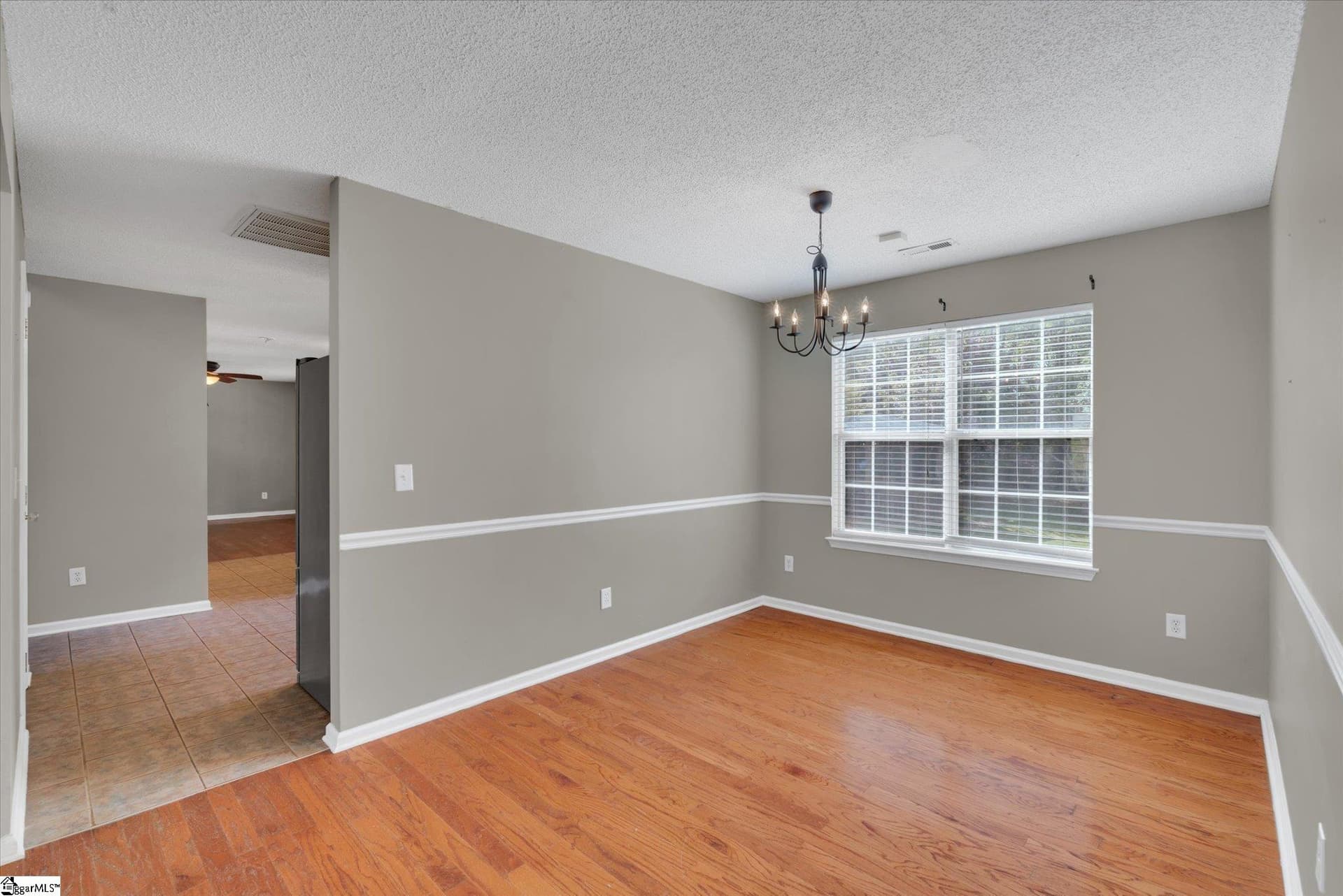 Property image 4 at 27 Michell Drive, Taylors, SC 29687