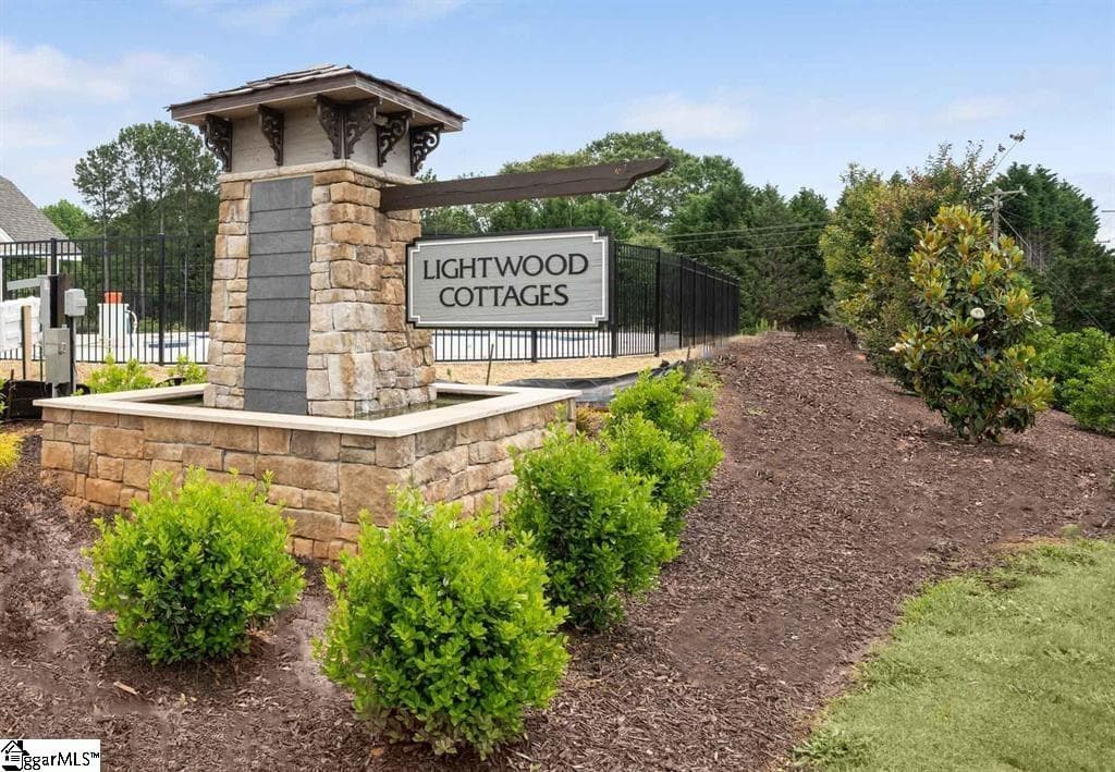 Property image 2 at 3274 Cypress Hollow Drive, Moore, SC 29369