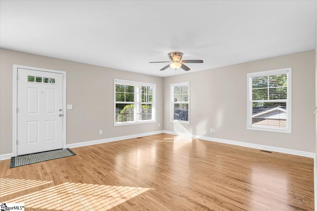 Property image 5 at 318 Briarcliff Drive, Greenville, SC 29607