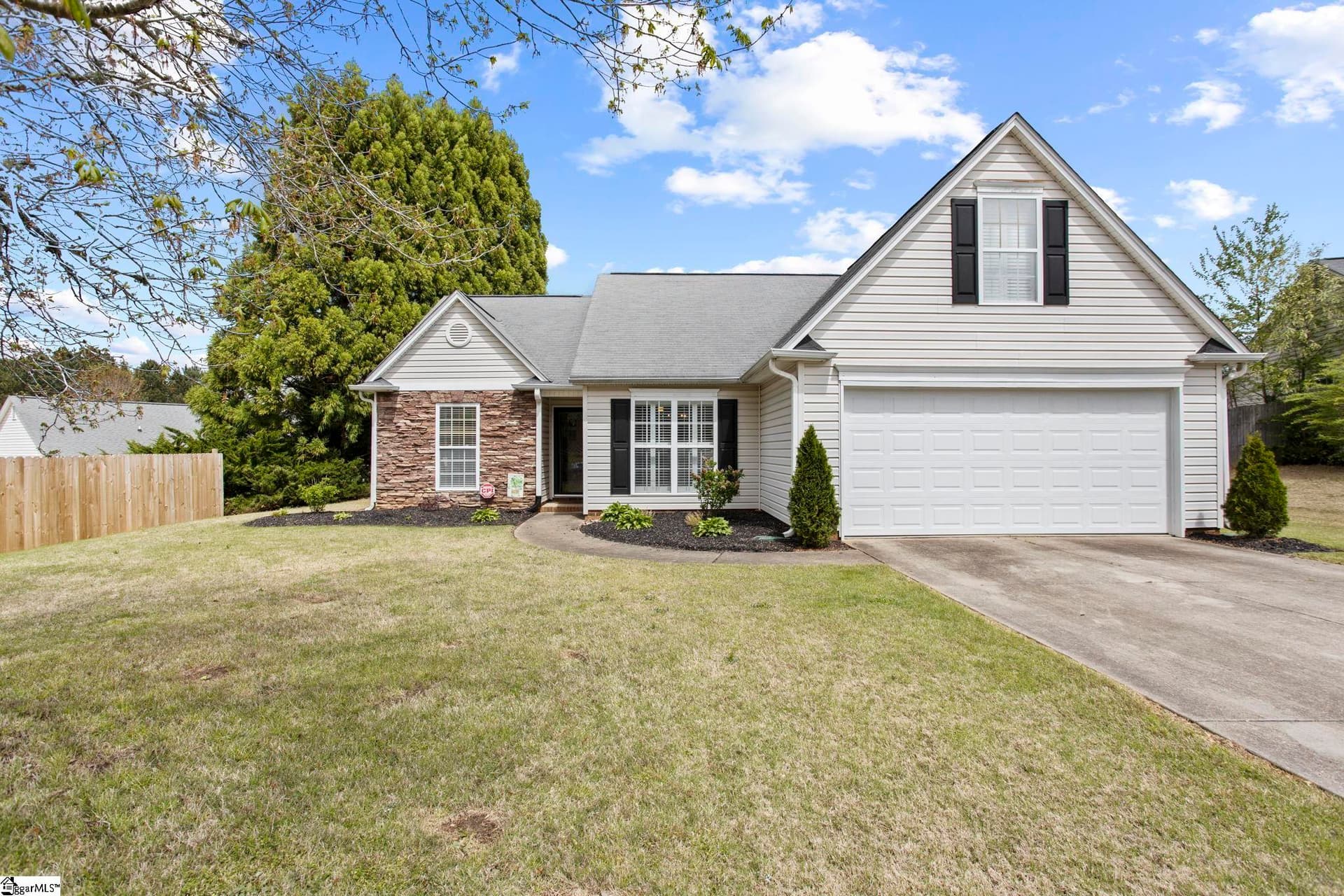 Property image 1 at 222 Crestwood Court, Easley, SC 29642