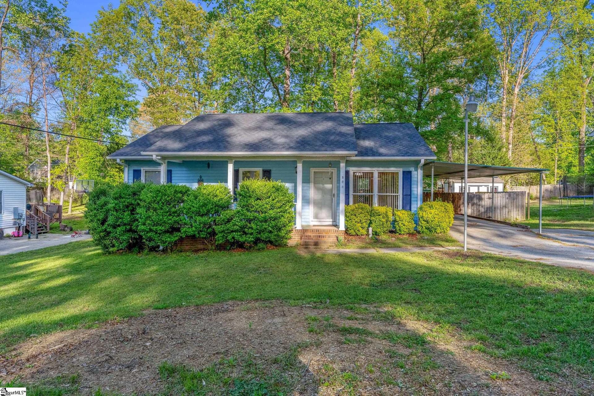 Property image 2 at 506 Willow Branch Drive, Simpsonville, SC 29680
